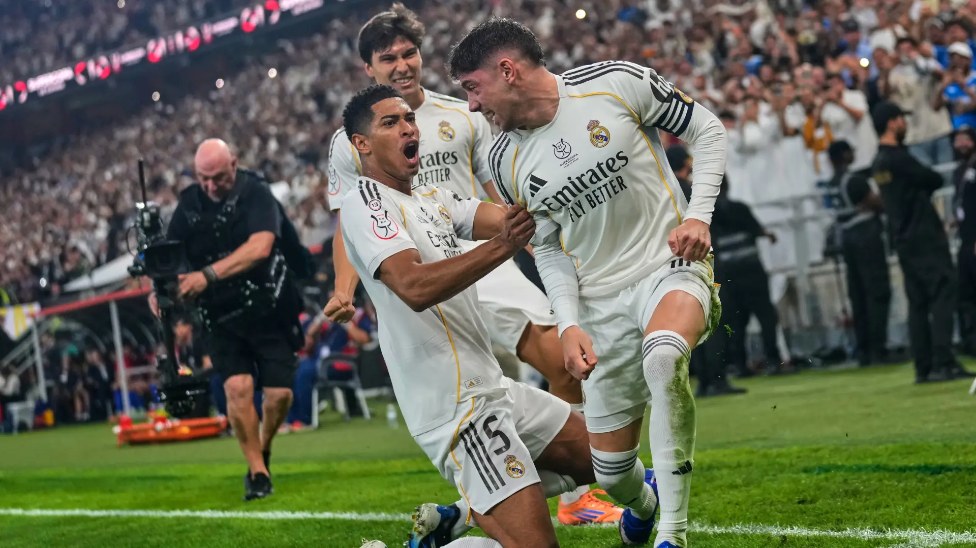 Tan2026-01-0823122704_8 real madrid dzud belingem federiko valverde AP PhotoAltaf Qadri-6960aba05a0bd.webp