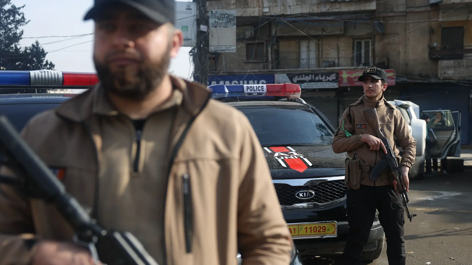 Tan2026-01-0913152471_6 sirija alep sirijski vojnici AP PhotoGhaith Alsayed-69621a417fa1d.webp