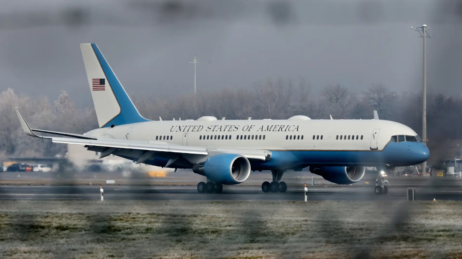 avion Donald Tramp Davos-6970bf266572d.webp