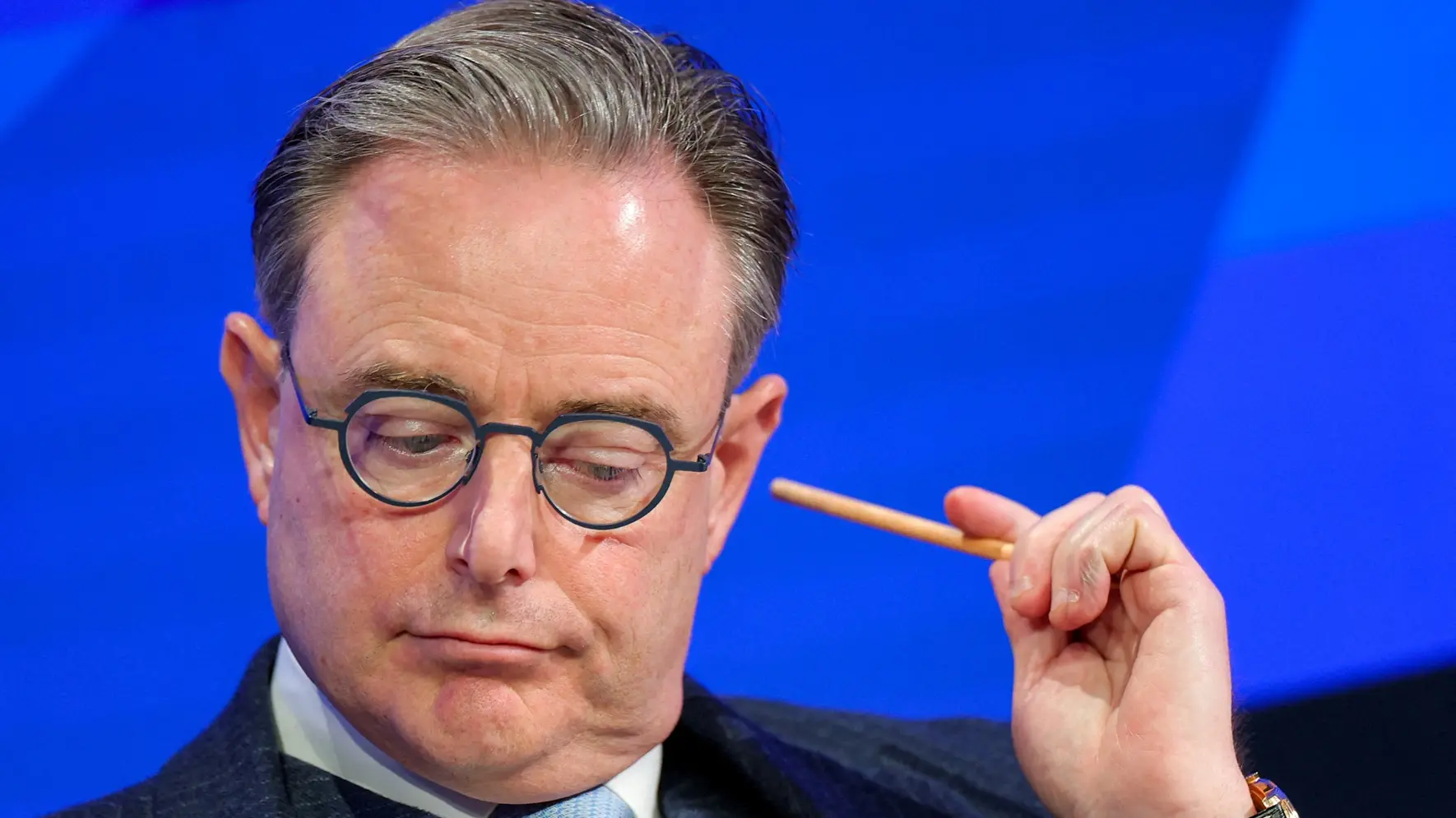 bart de vever, 20 jan 2026 - REUTERS - 2026-01-20T124513Z_406393346_RC205JASMZ16_RTRMADP_3_DAVOS-MEETING-696fb29ba1dd6.webp