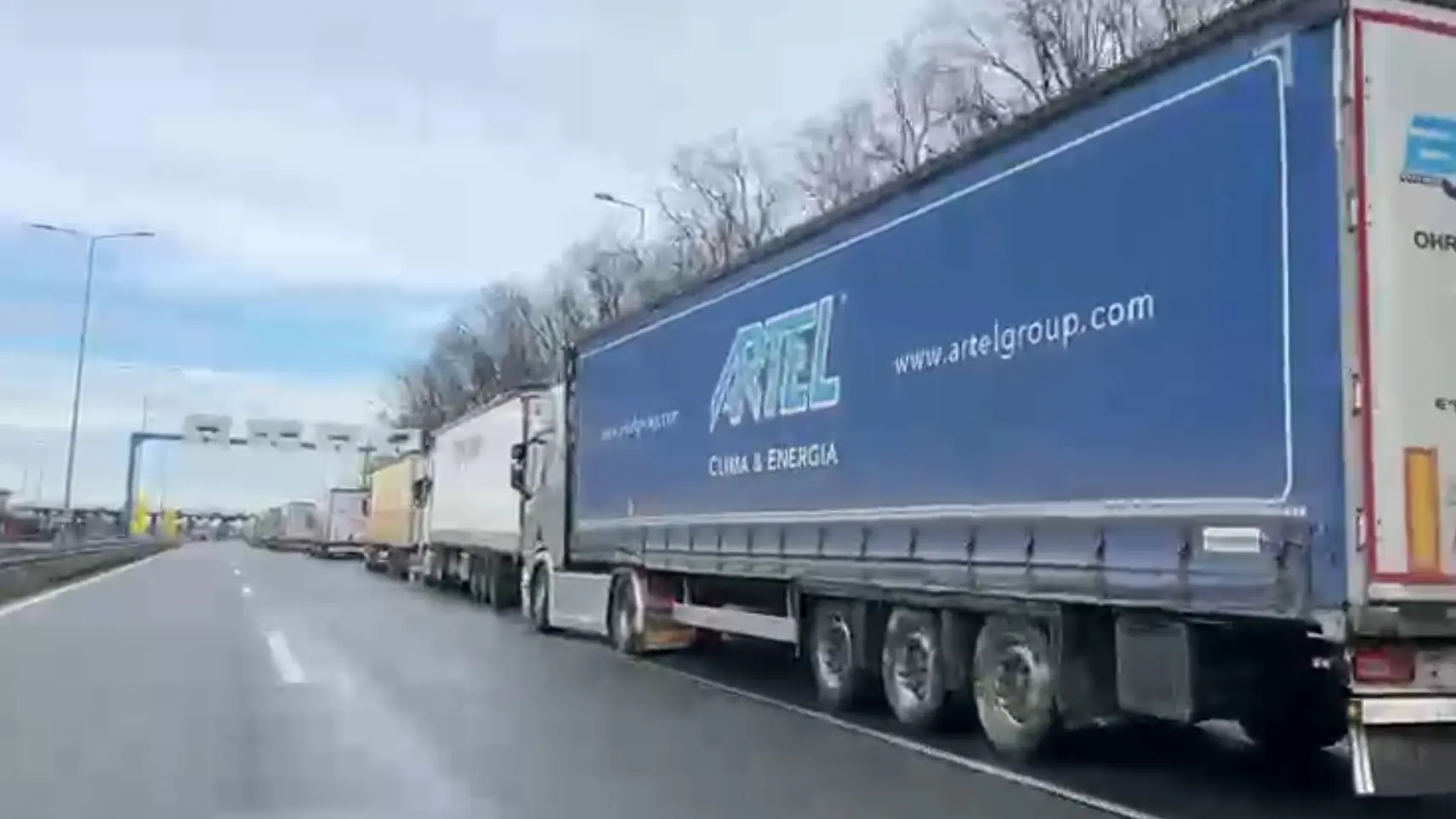 blokade granični prelazi kamioni (2)-697751207cf3e.webp