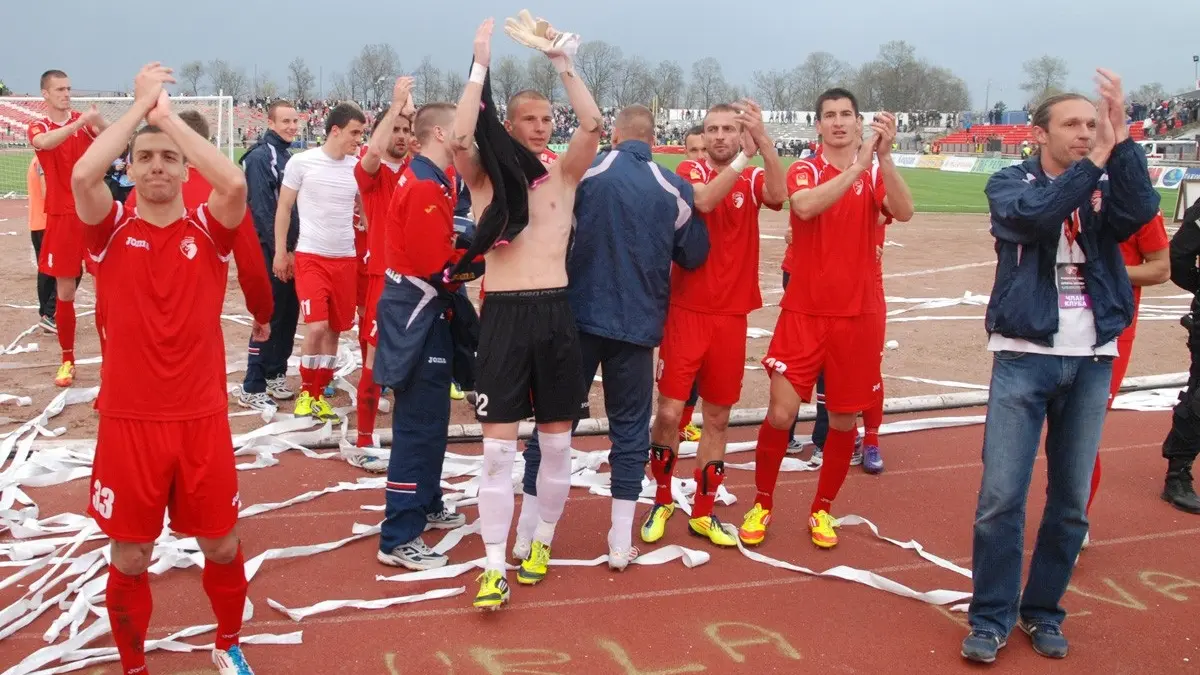 fudbaleri radnickog fk radnicki kragujevac-696e594260b9d.webp
