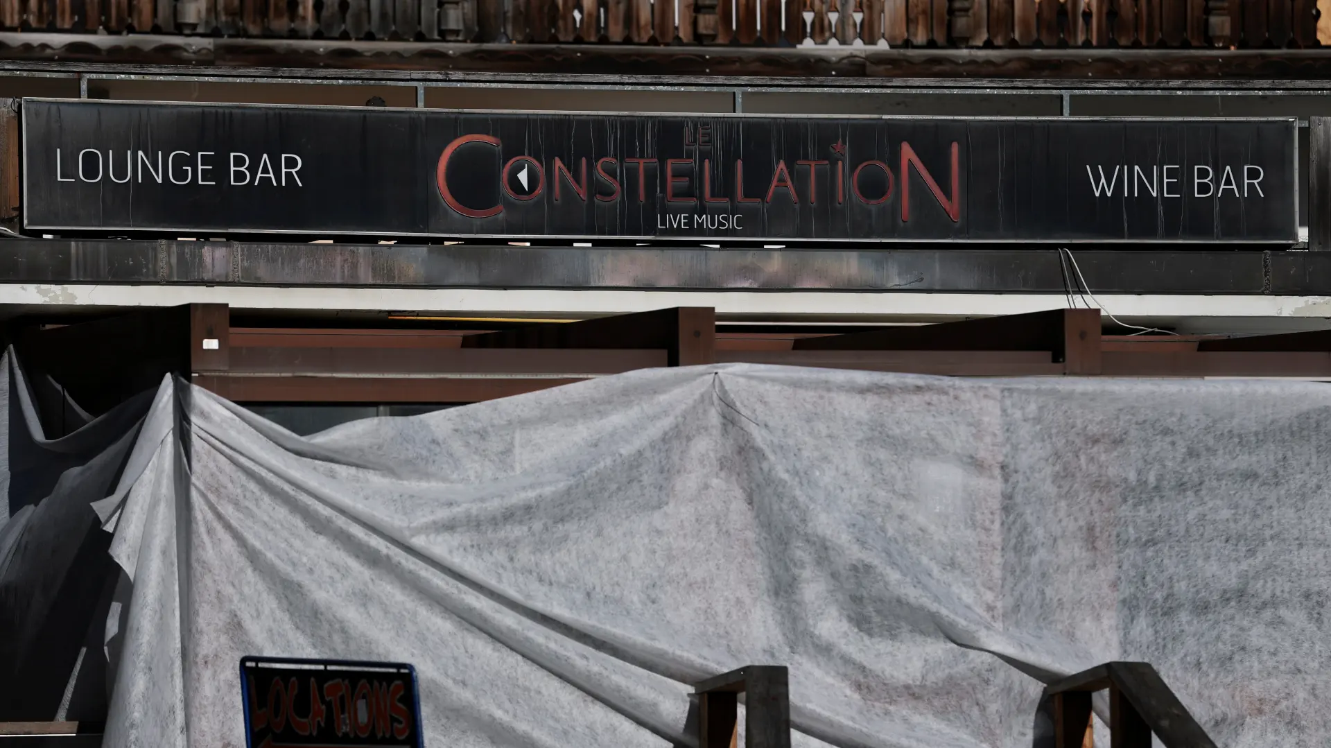 kran montana, eksplozija požar u baru u kran montani, švajcarska, bar konstelasion, constellation, 2 jan 2025 - REUTERS - 2026-01-02T102009Z_1536386829_RC2YSIAR8INJ_RTRMADP_3_SWITZERLAND-BLAST-6957edd31c150.webp