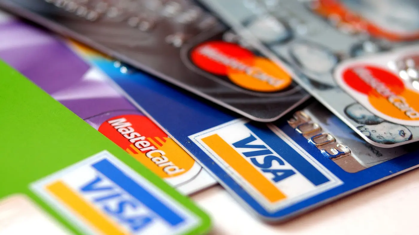 kreditne bankovne kartice - profimedia-0002482868-6970e069d2f93.webp