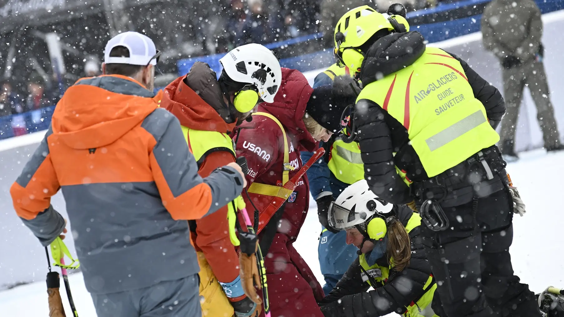 lindzi von, pad na spustu u kran montani, kran montana - 30 jan 2026 - REUTERS - 2026-01-30T104739Z_1689441156_UP1EM1U0TZD1T_RTRMADP_3_ALPINE-SKIING-WOMEN-697cb1d3a4d15.webp