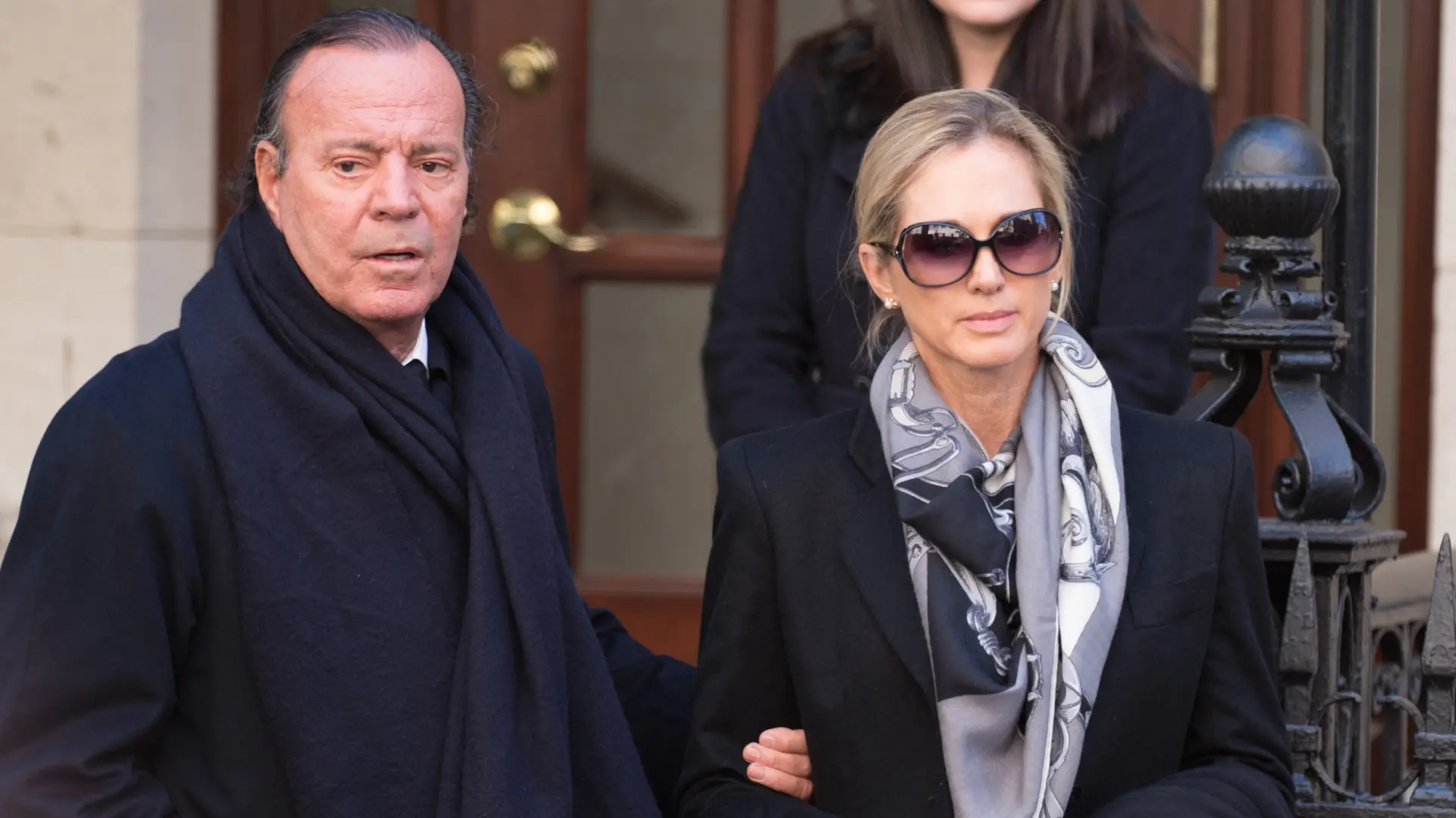 profimedia-0209878613 Miranda Rijnsburger hulio iglesijas-696e45fa0c387.webp