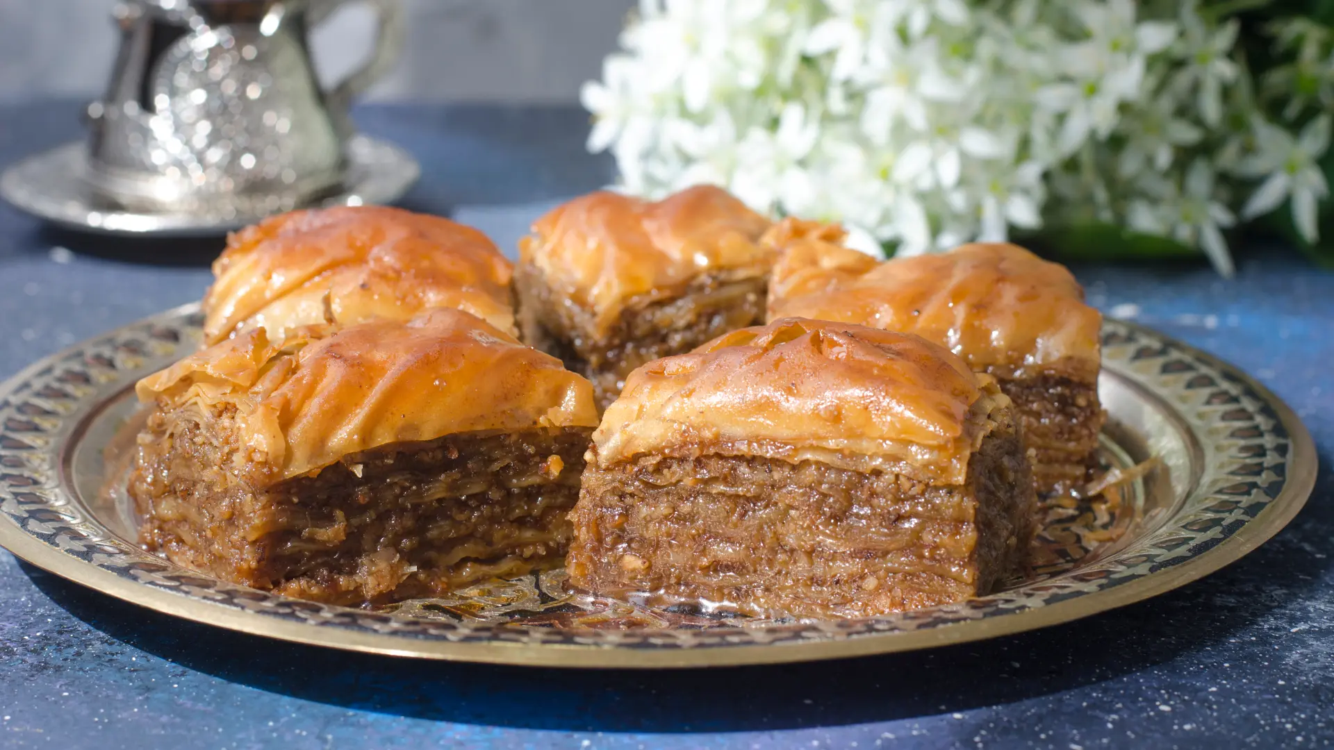 shutterstock_2003236685 baklava baklave-695cdc3532ac1.webp