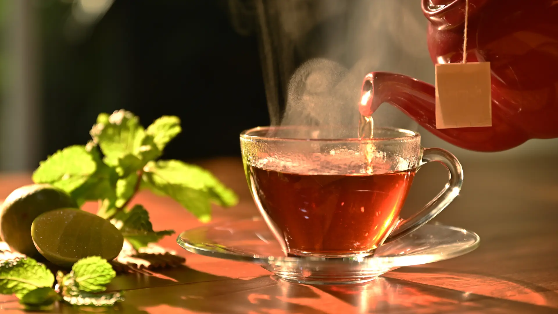 shutterstock_2366264833 čaj ćajevi tea od nane-6971121c0b724.webp