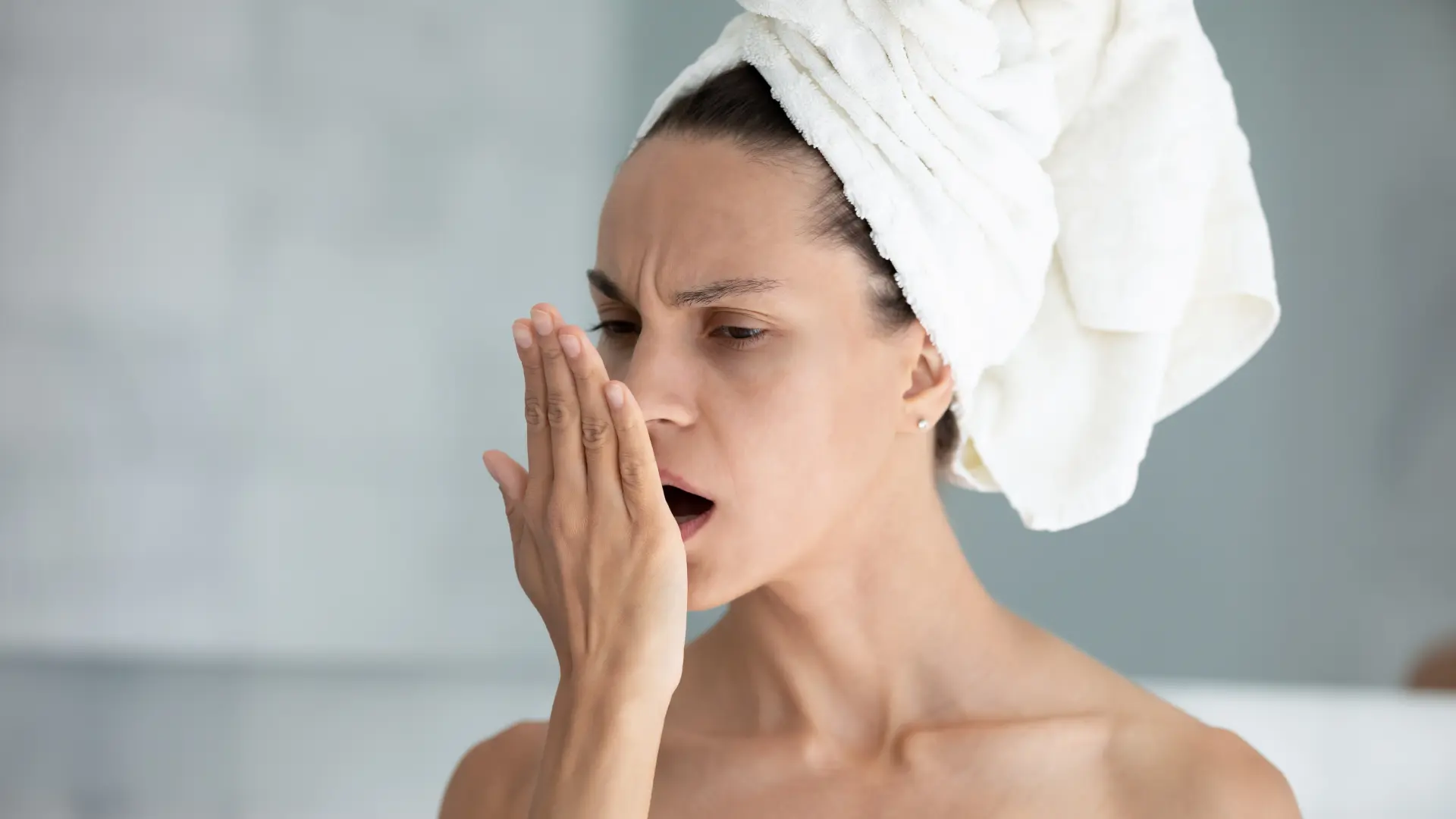 shutterstock_2371998909 neprijatan zadah kupanje higijena-695e5cd39f12f.webp