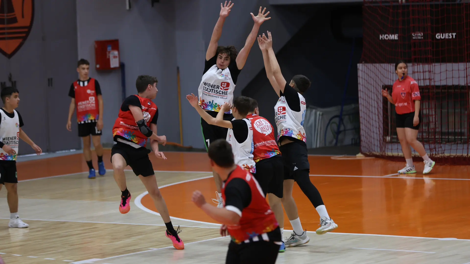 3 (10)-69a165b5bd33b.webp