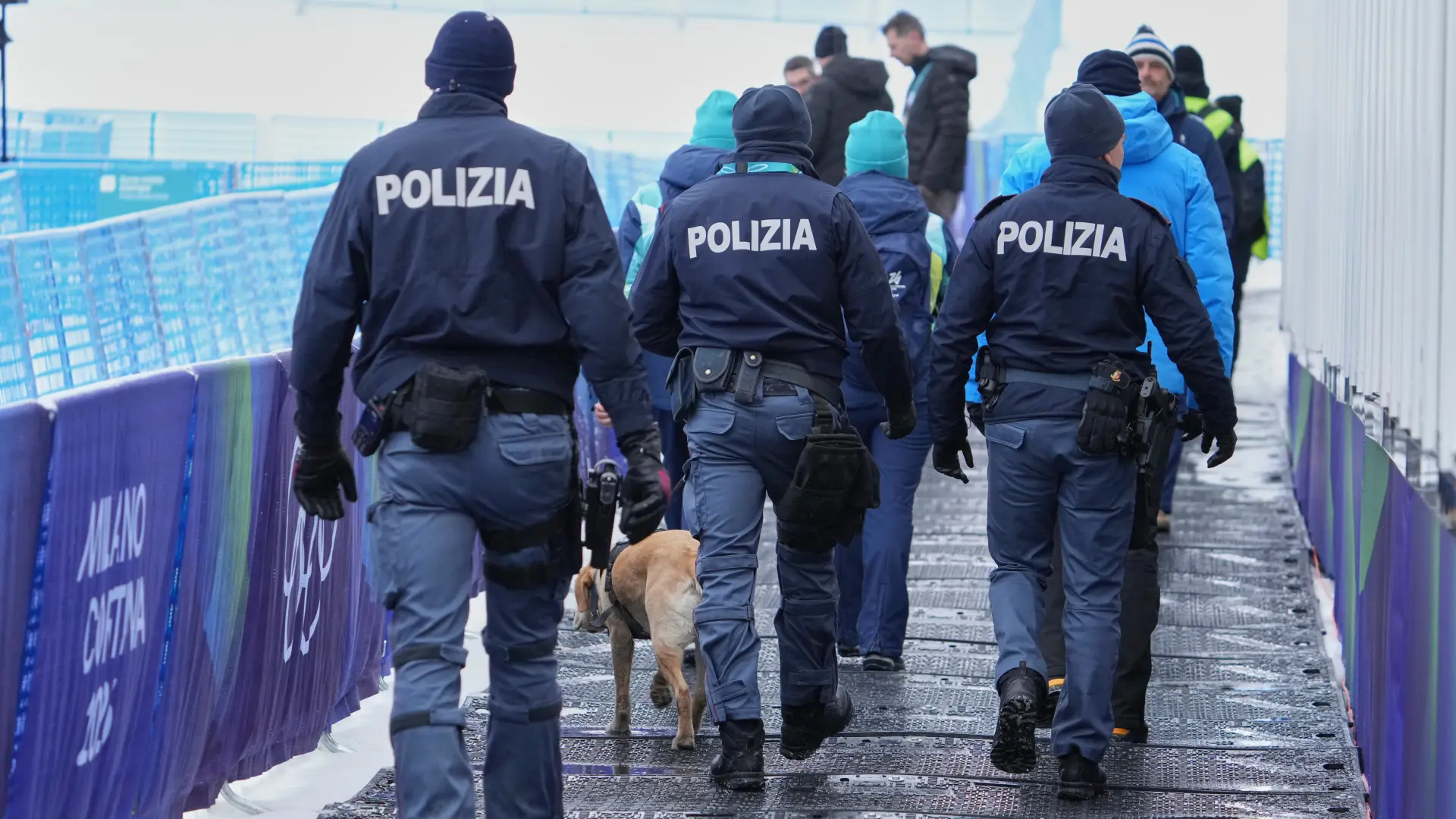 AP, Zimske olimpijske igre Milano, italijanska policija, Italija-6991c490d371b.webp