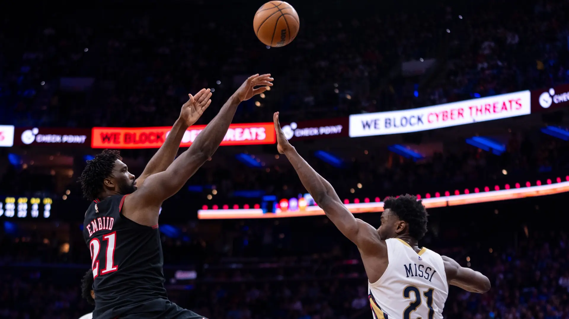 Džoel Embid-697f0822b2d72.webp