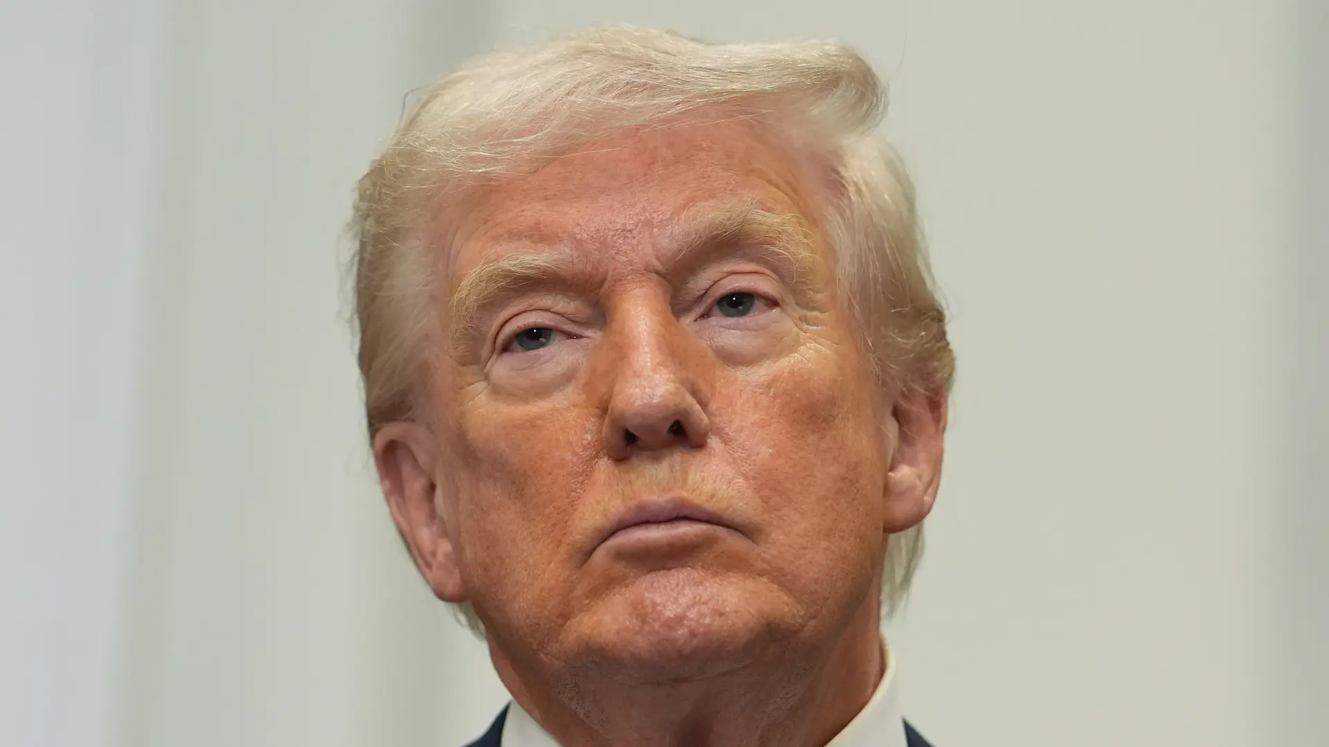 Donald Tramp-698e404beb34a.webp