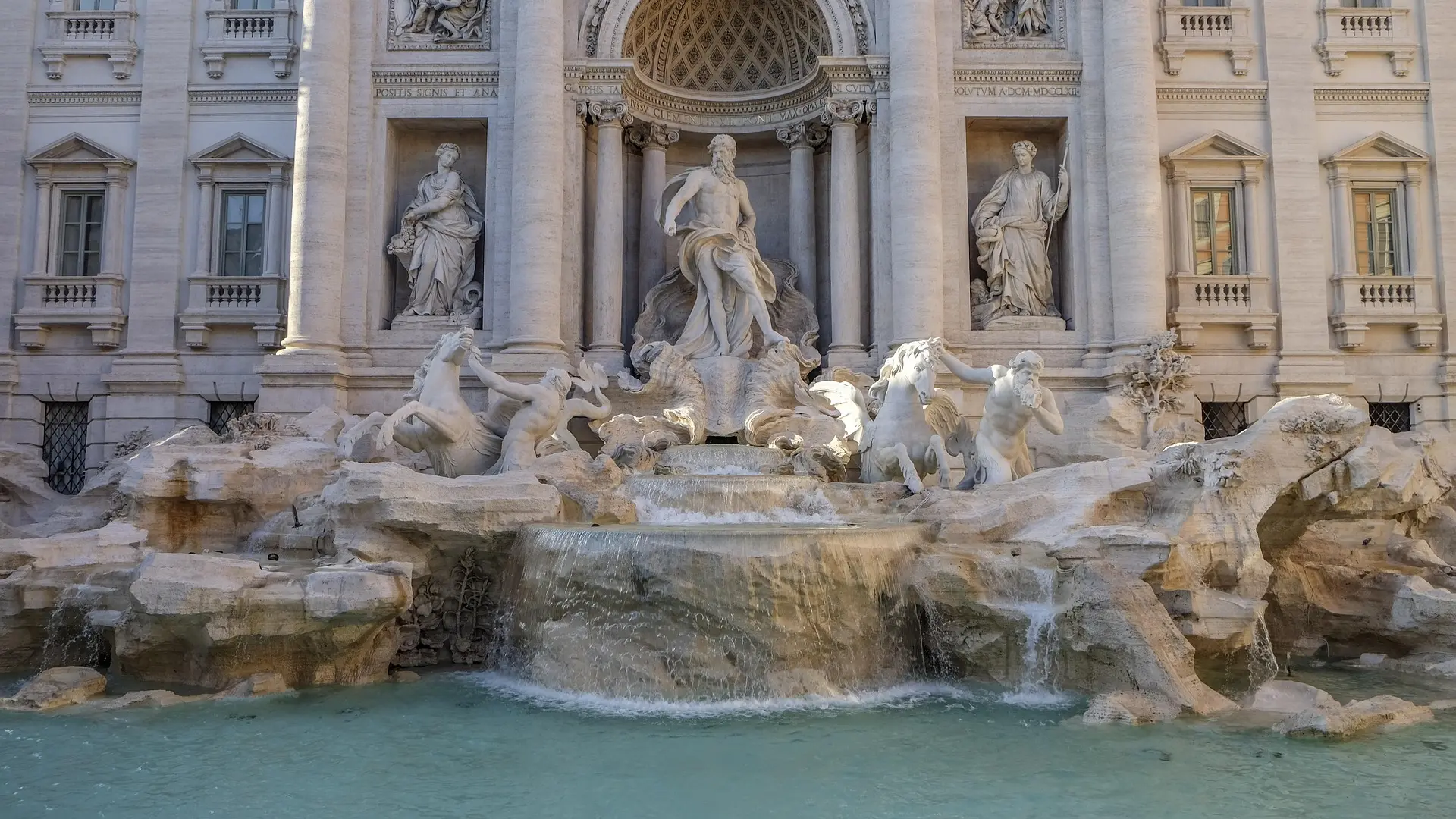 Fontana di Trevi-697f1f0c1580a.webp