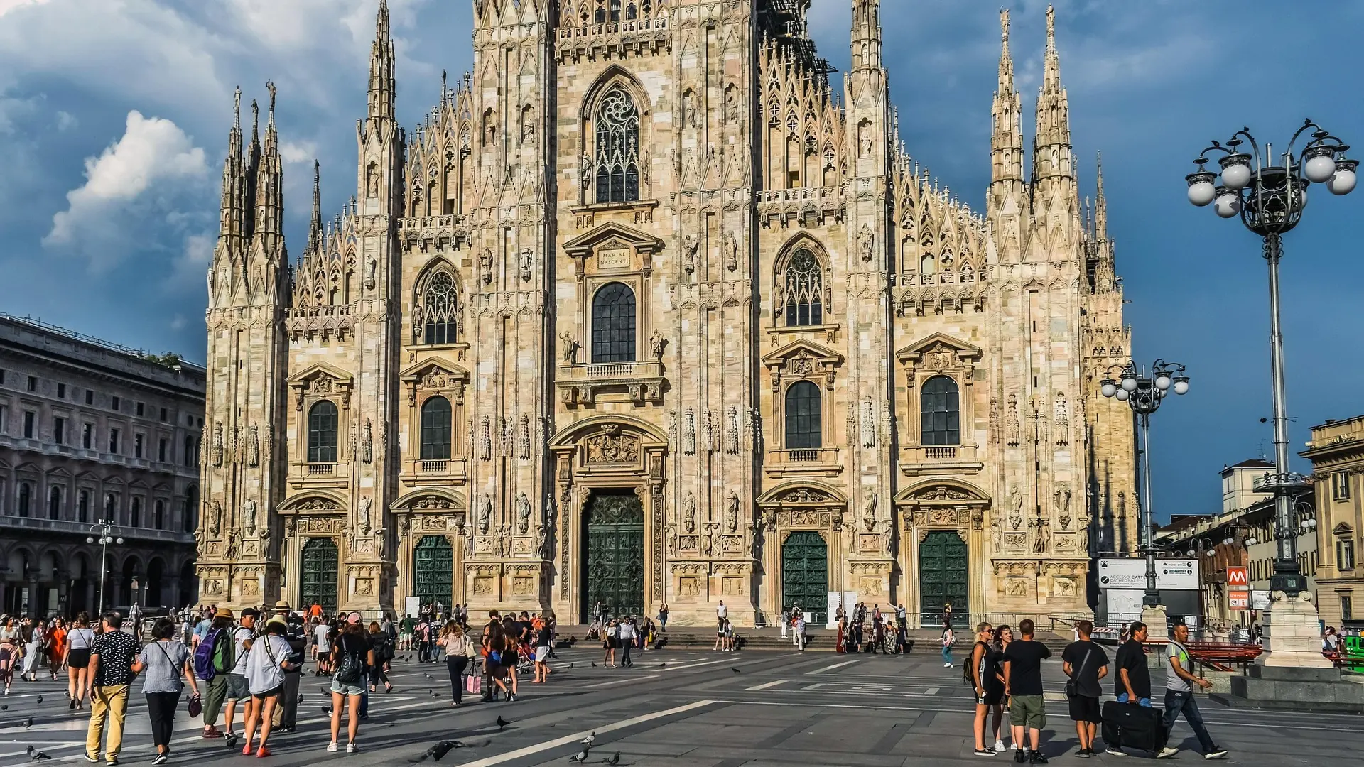 Milano Italija Duomo-698e274b186e9.webp