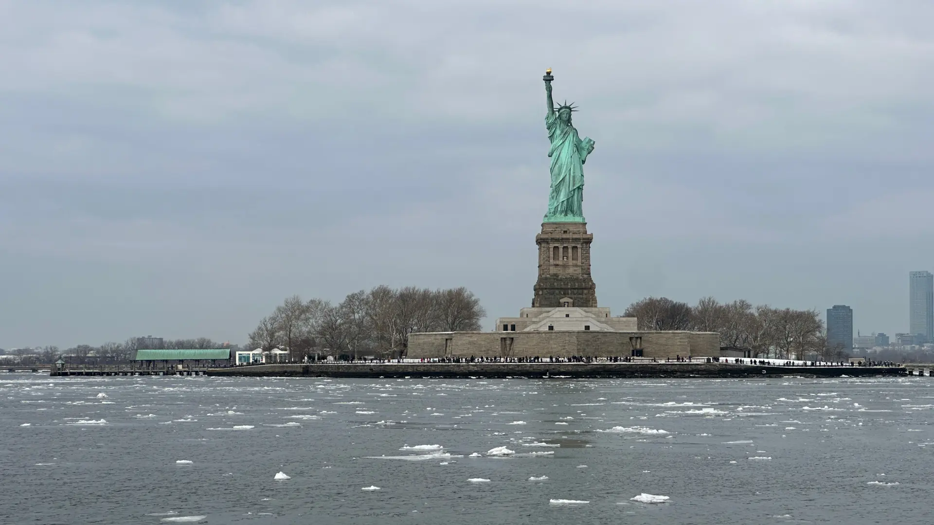 Njujork Amerika SAD zimska oluja nevreme sneg led-699b1839e66e4.webp