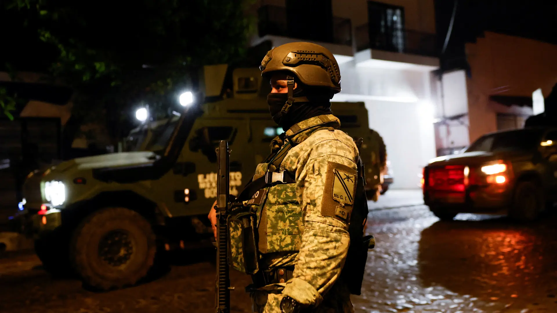 REUTERS, policija Meksiko, potraga za beguncima iz zatvora, karteli Meksiko-699dc4add9d00.webp