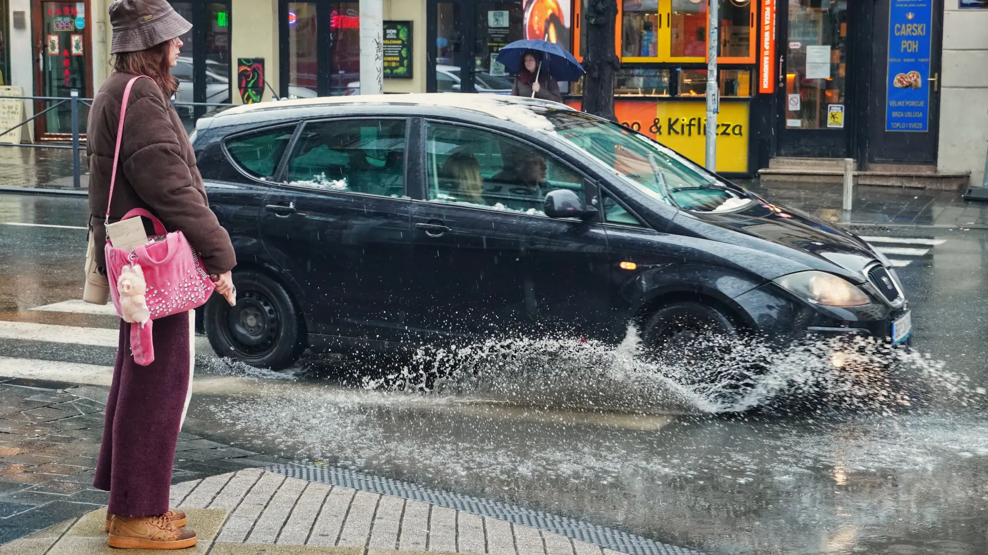 TANJUG, kiša, Beograd, padavine, saobraćaj, auto, poplava, ulica, jesen, zima-69945f2b077b9.webp