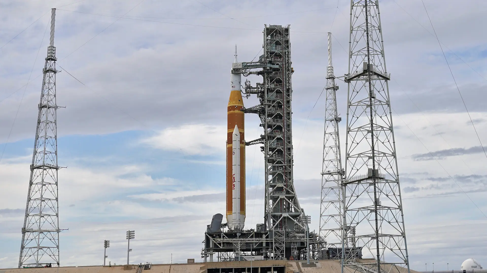 Tan2026-01-2922552585_5 artemis II nasa AP PhotoChris O'Meara-6999d7abee2fc.webp