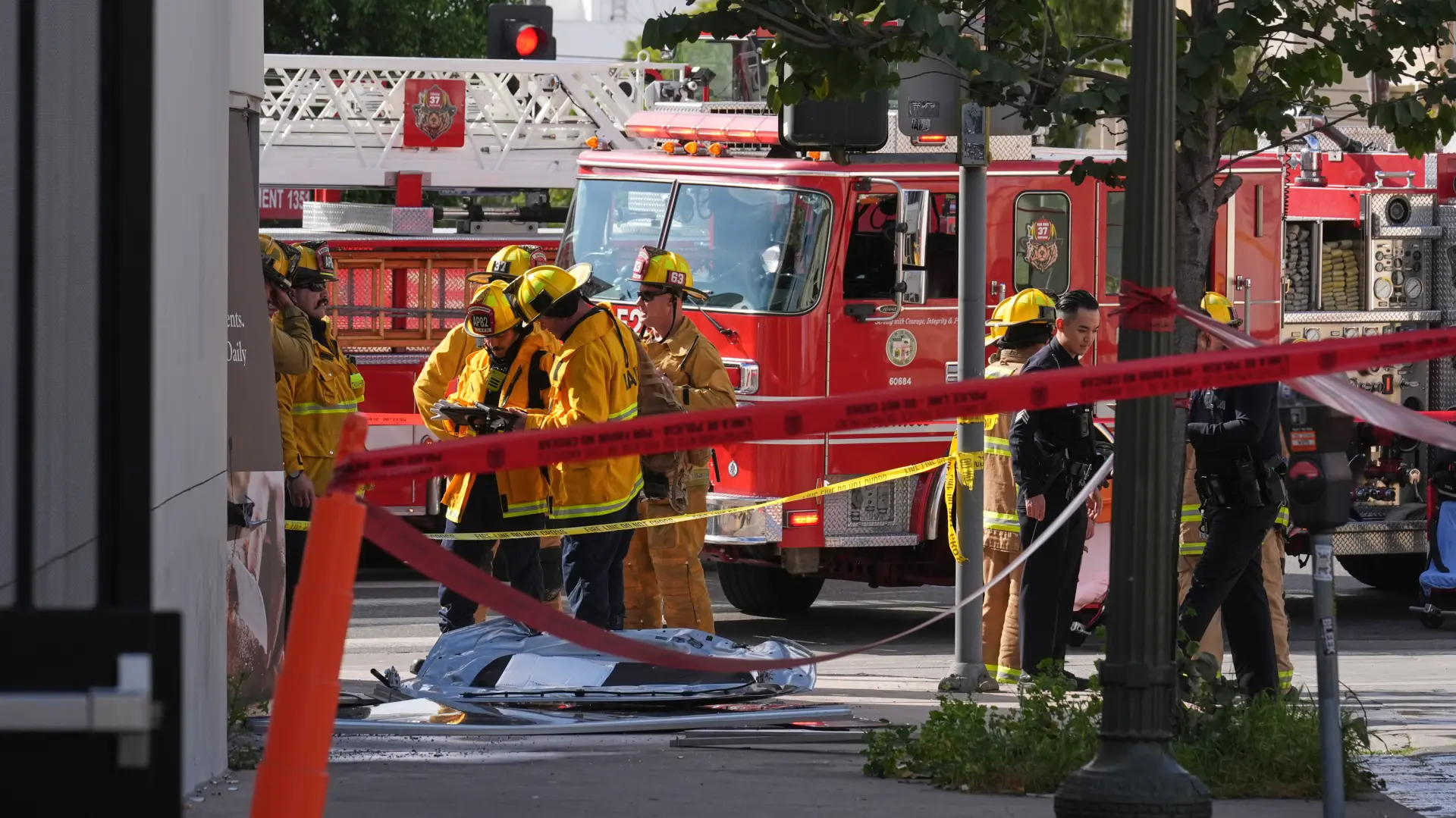 Tan2026-02-0522472100_8 nesreca los anđeles AP PhotoDamian Dovarganes-6985c07e4416a.webp