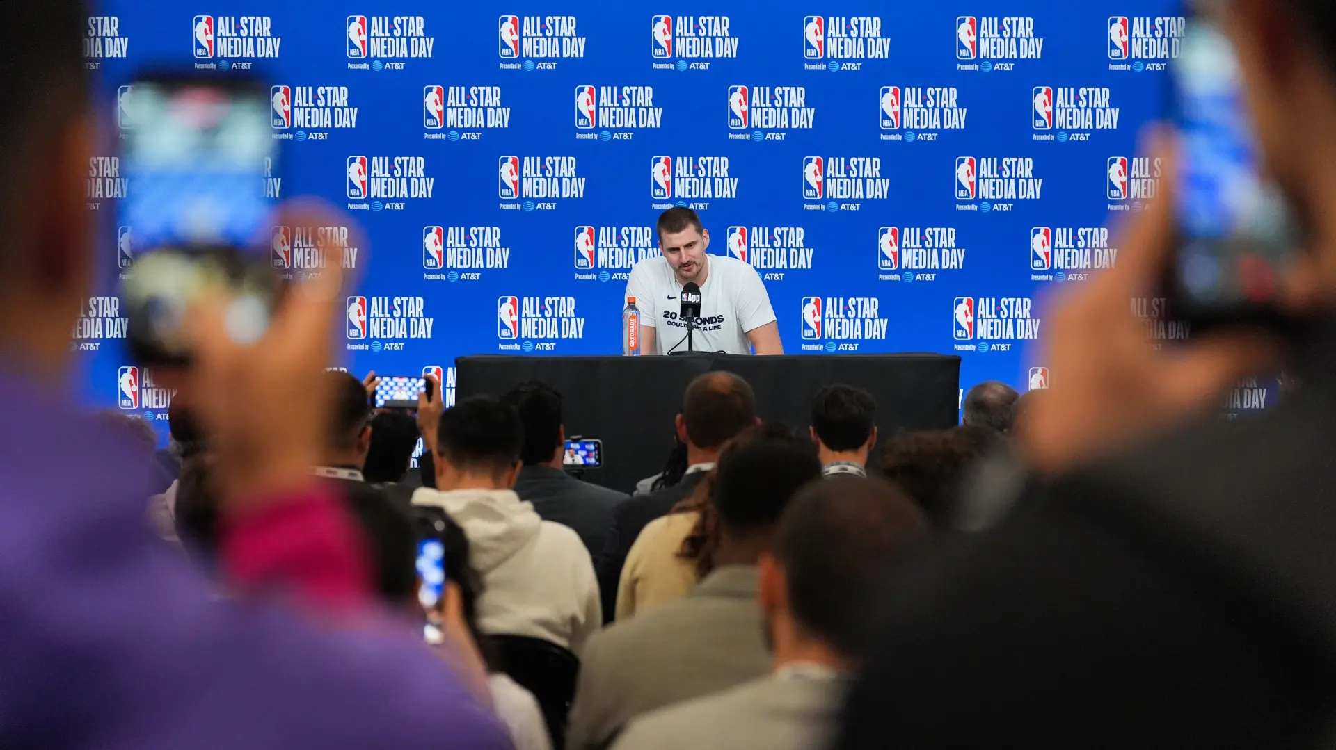 Tan2026-02-1421232079_6 nikola jokic AP PhotoJae C. Hong (1)-69918244e5aad.webp