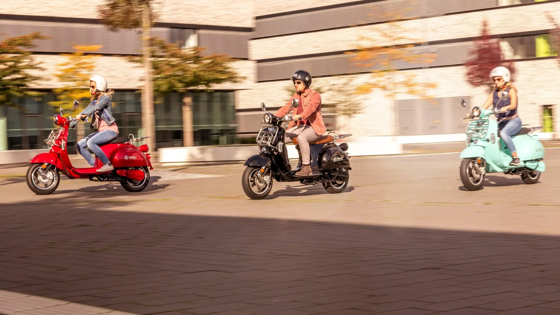 elektricni skuter moped pixabay-69860a7c04c7a.webp