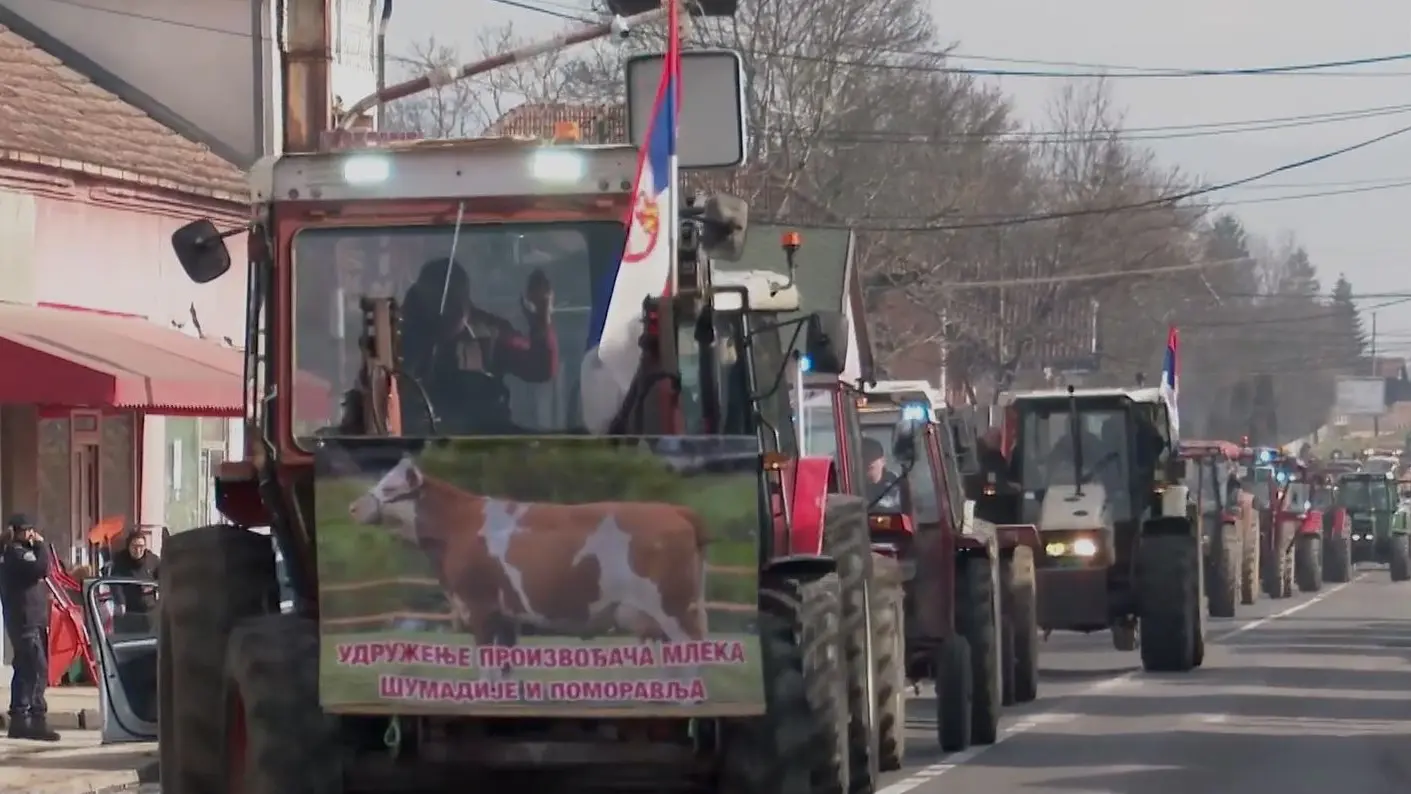 mlekari, protest, blokada, poljoprivrednici, traktori-6991cd0fe6507.webp