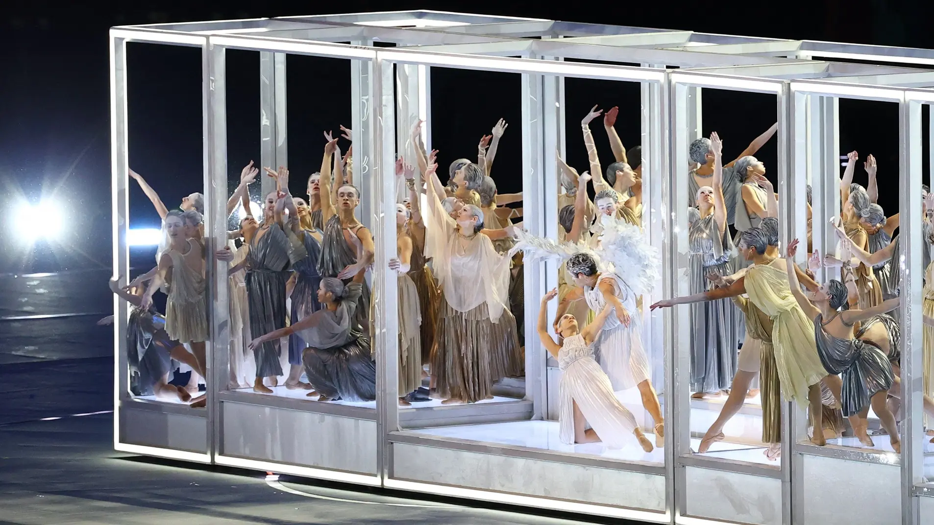 otvaranje zimskih olimpijskih igara 2026 - ZOI 2026 - Reuters - 2026-02-06T191202Z_2085421831_UP1EM261HC0FZ_RTRMADP_3_OLYMPICS-2026-OPENING-69863db4cb803.webp