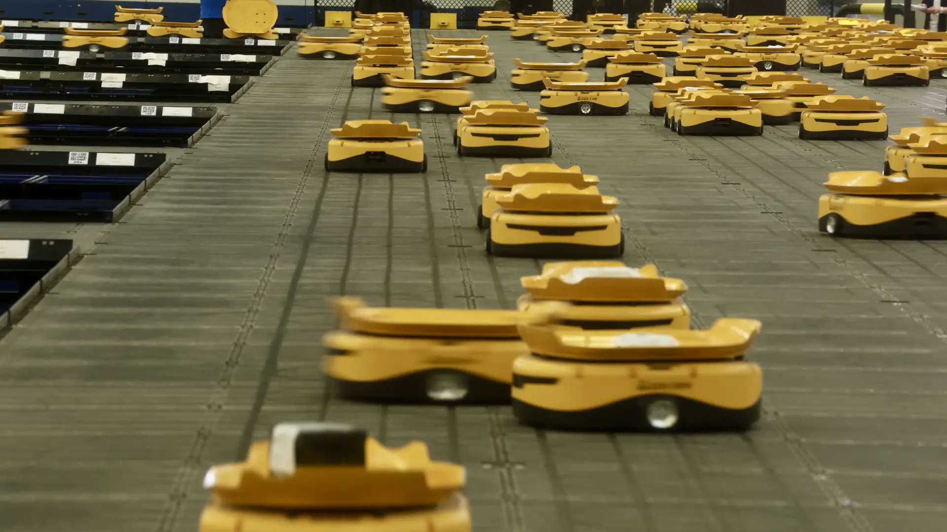 pošta srbije roboti TANJUG DEJAN ŽIVANČEVIĆ-699c3227e03b0.webp