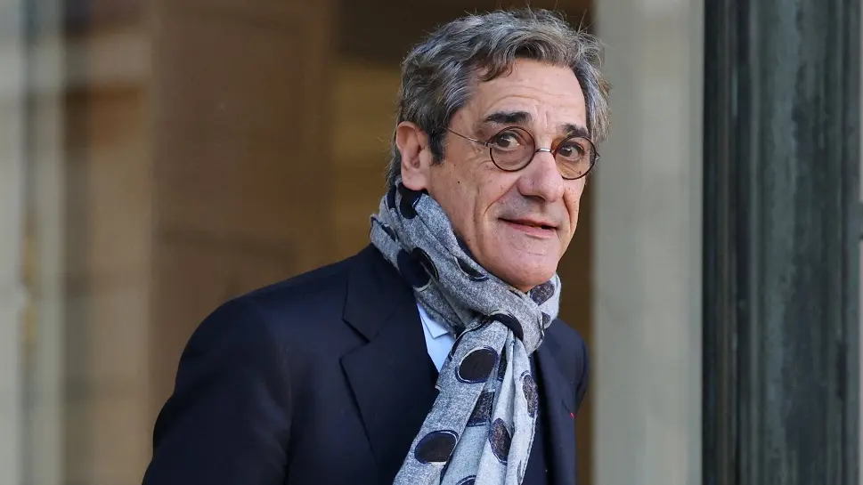 serž papen - REUTERS - 2026-02-04T111232Z_771164200_RC2YEJAVKK05_RTRMADP_3_FRANCE-POLITICS-69847642880a2.webp