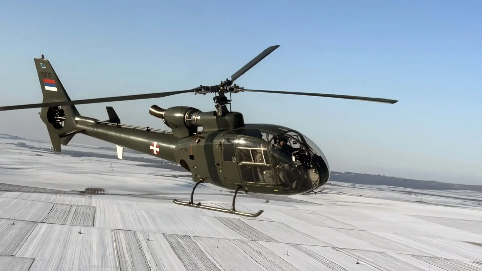 vojska srbije, zimski ciklus letačke obuke na višenamenskim helikopterima, helikopter i avion vojske srbije - 4 feb 2026 - Ministarstvo odbrane Republike Srbije 5-698376e409a1d.webp