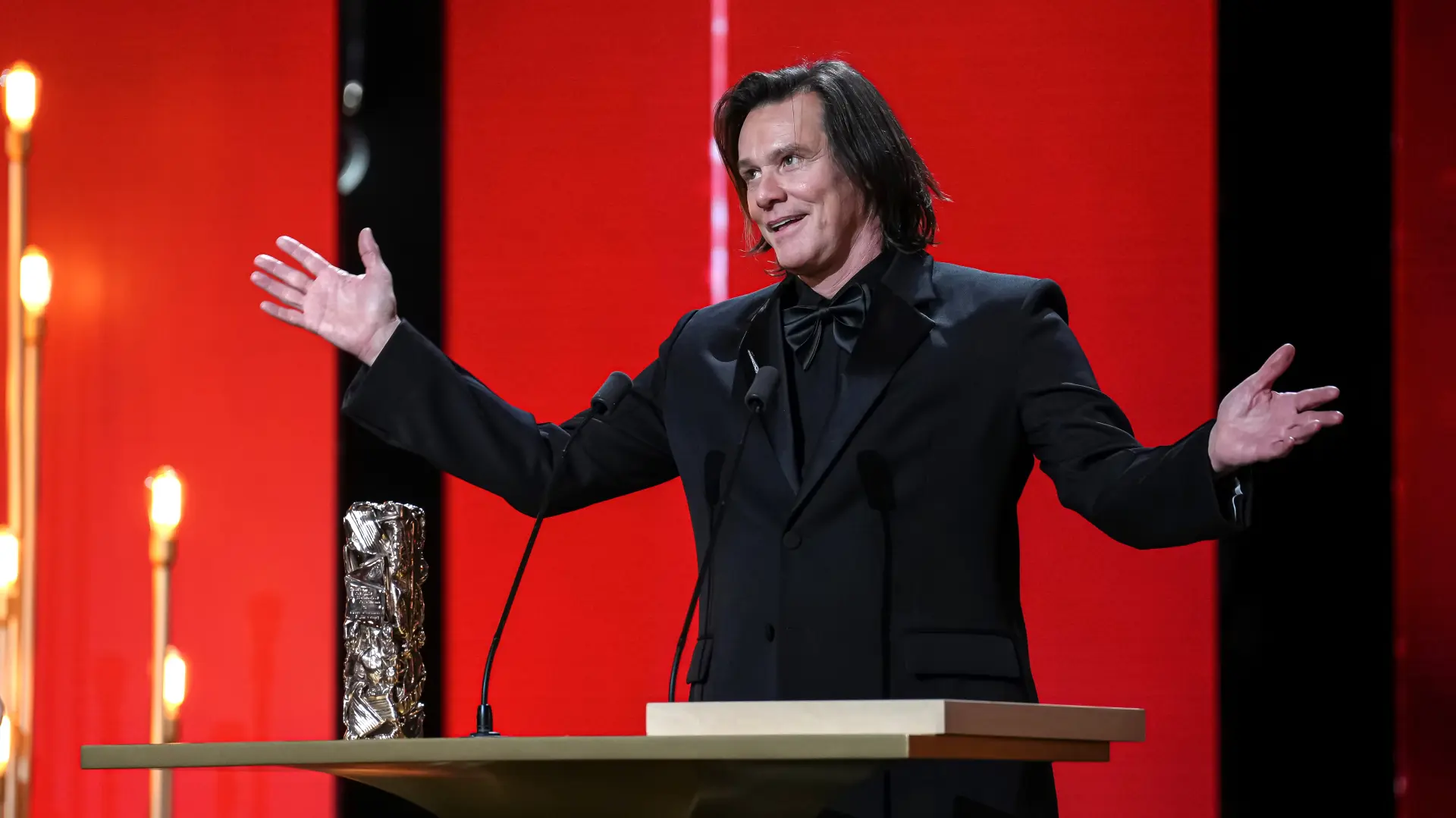 AP PhotoAurelien Morissard džim keri 223-69a69366c920b.webp