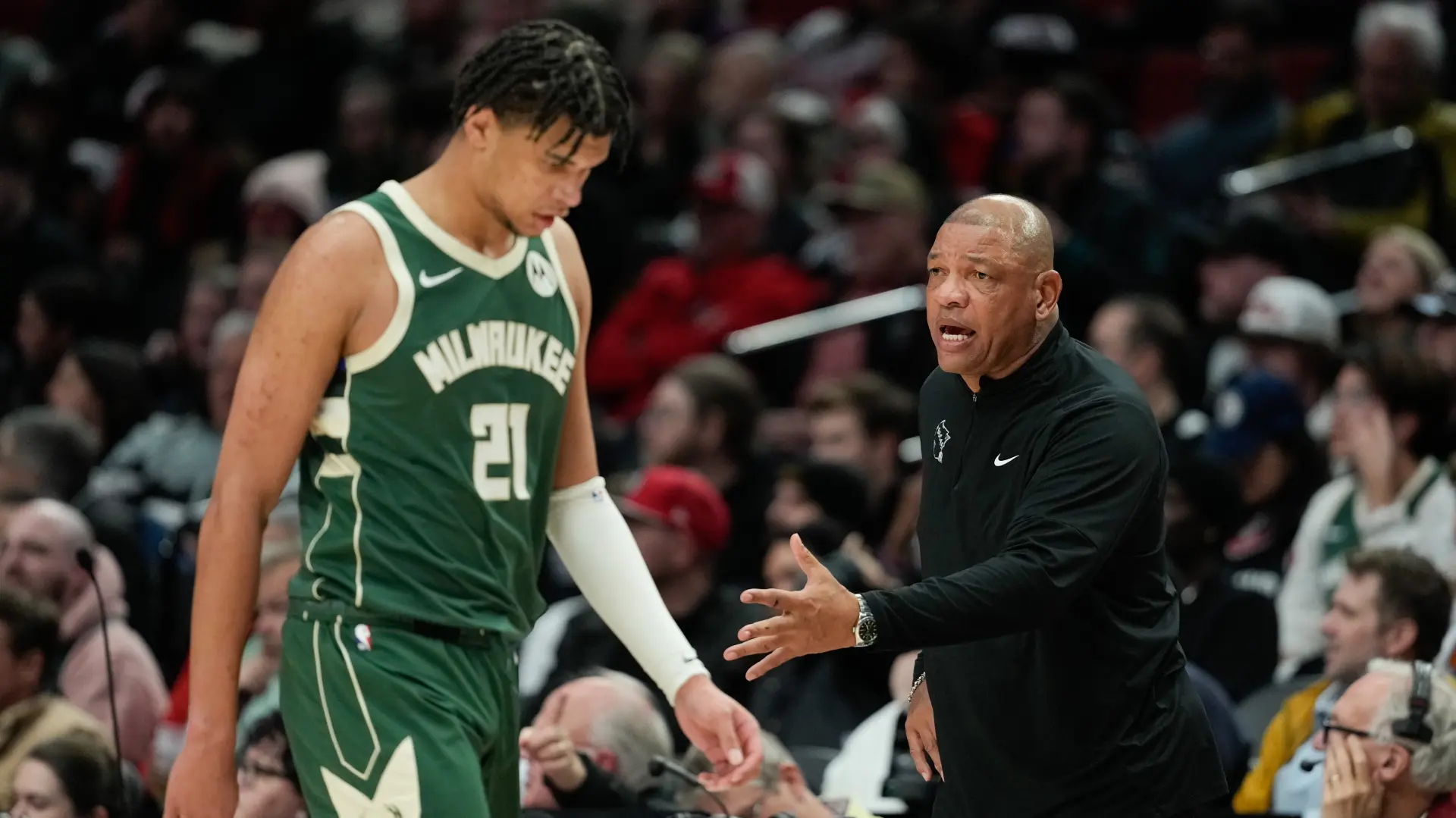 AP, Dok Rivers-69c9803b0e37e.webp