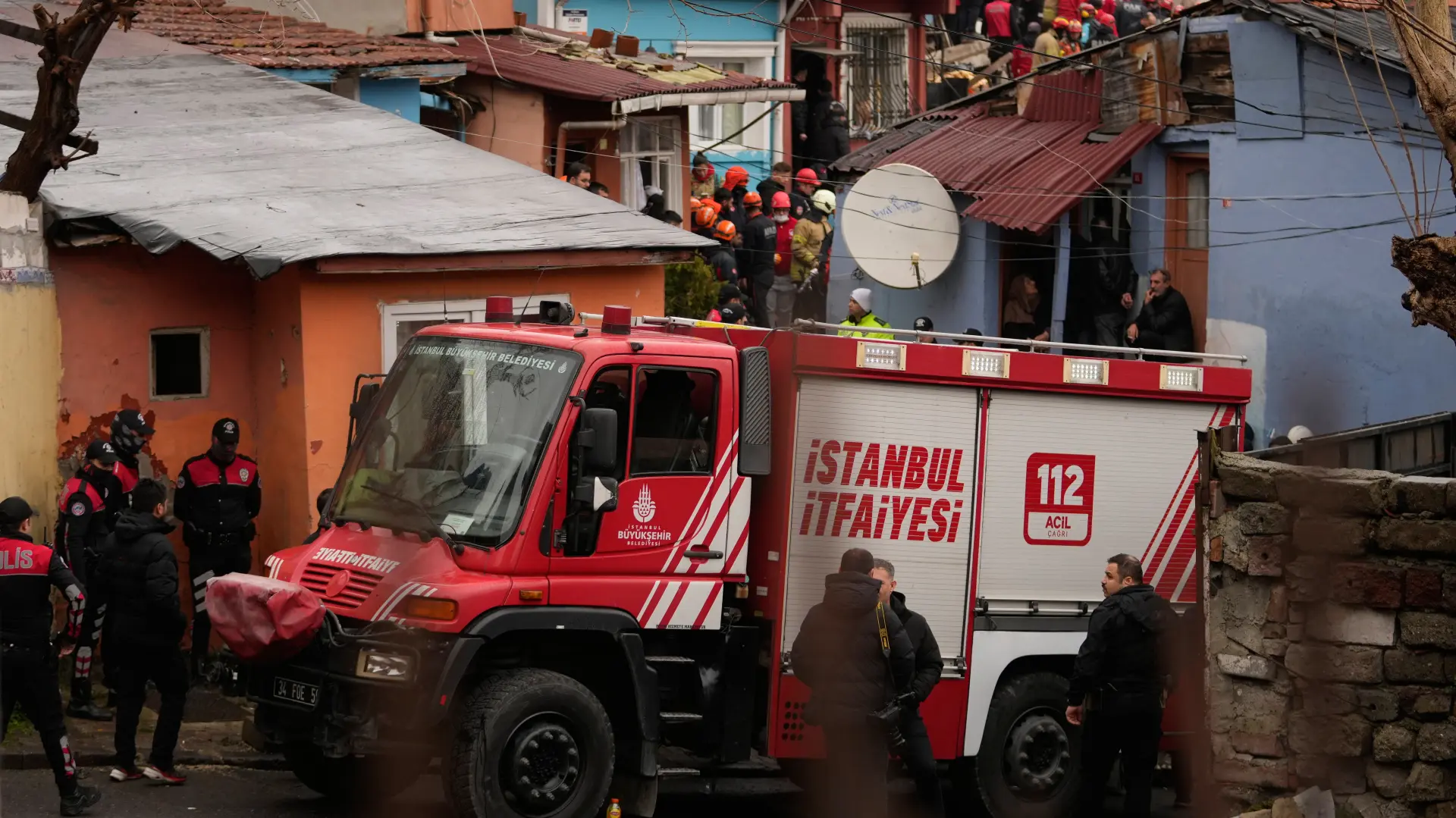 AP, vatrogasci turska, eksplozija boce gasa Istanbul-69c03a552406d.webp