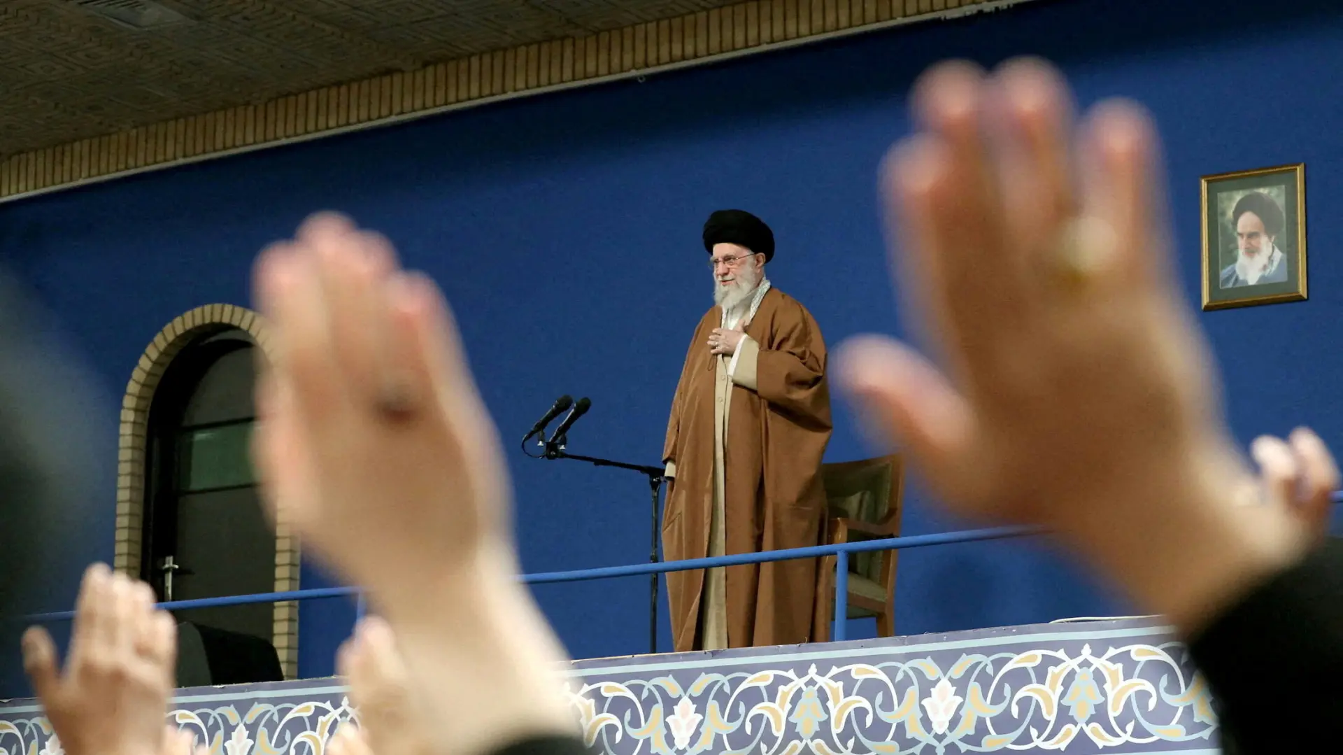 Ajatolah Ali Hamnei-69a41e92dd0f9.webp