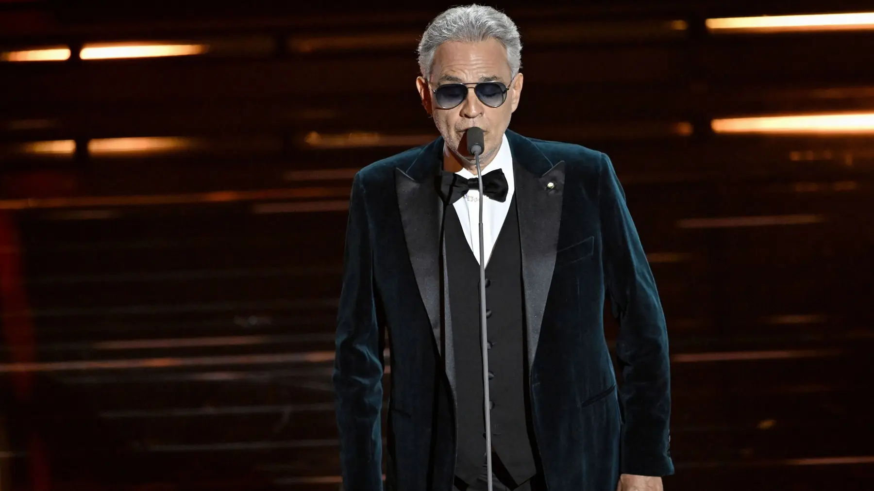 Andrea Bočeli-69b2889f2cf5e.webp