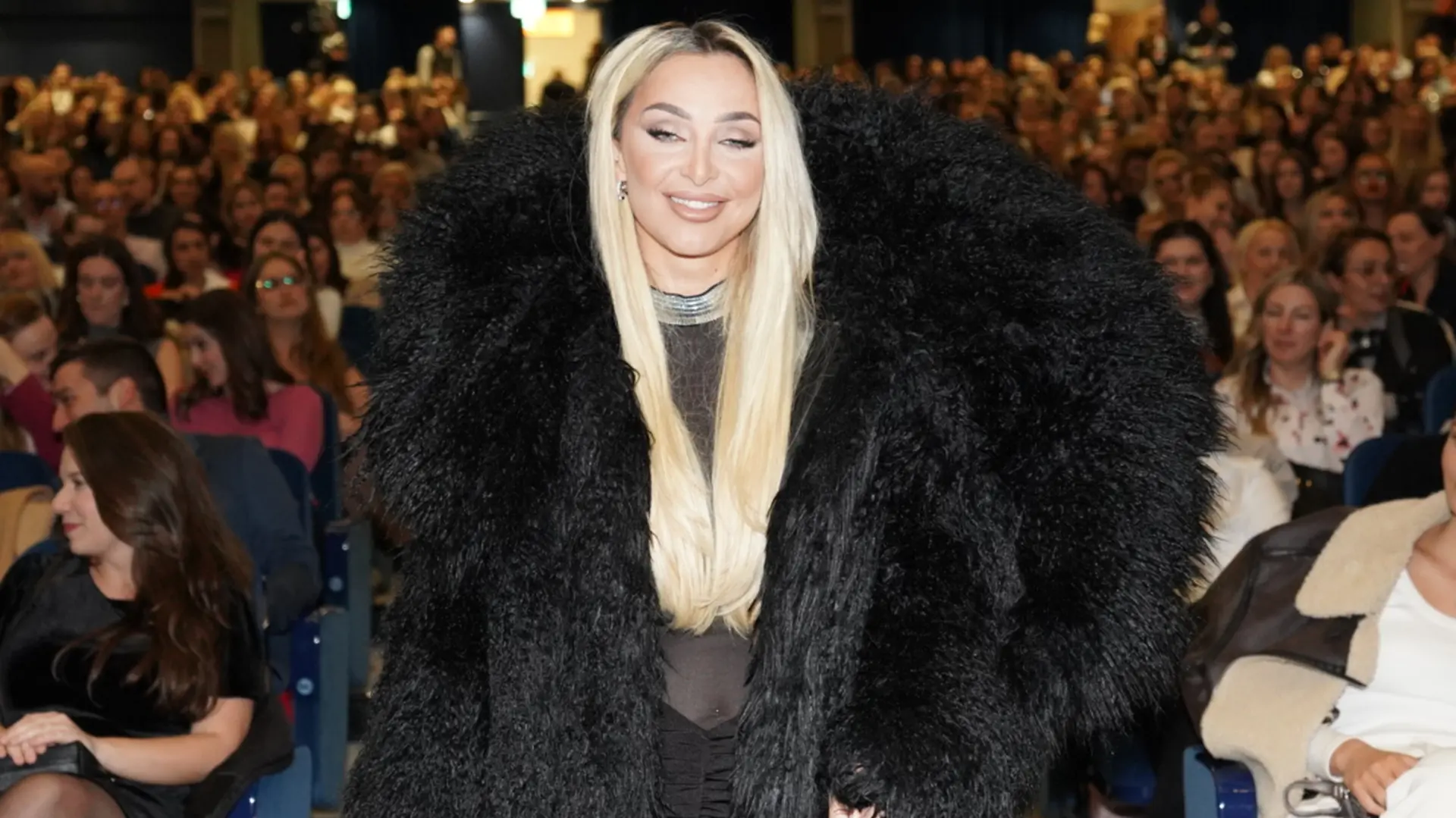 Antonio AhelATAImages maja berović maya-69becbaf2b2d1.webp