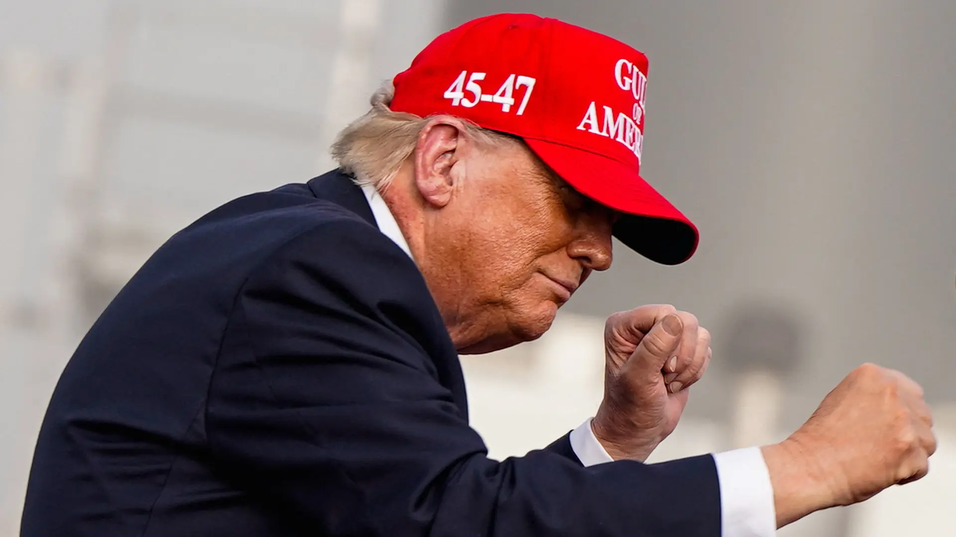 Donald Tramp (3)-69a46c7ea76c4.webp