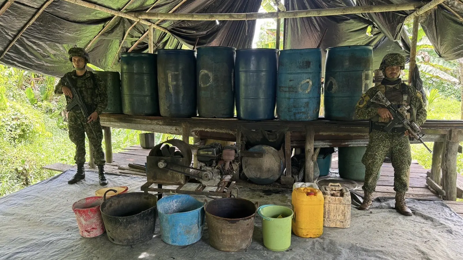 Kolumbijska mornarica laboratorije narkotika X Printscreen-69c82d6ebcf45.webp