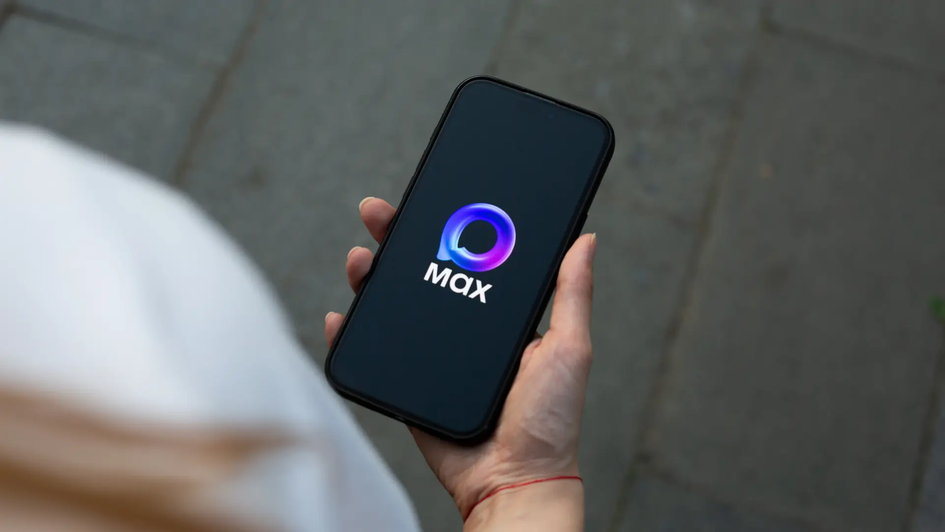 Max aplikacija rusija Shutterstock-69ca506c8e69a.webp