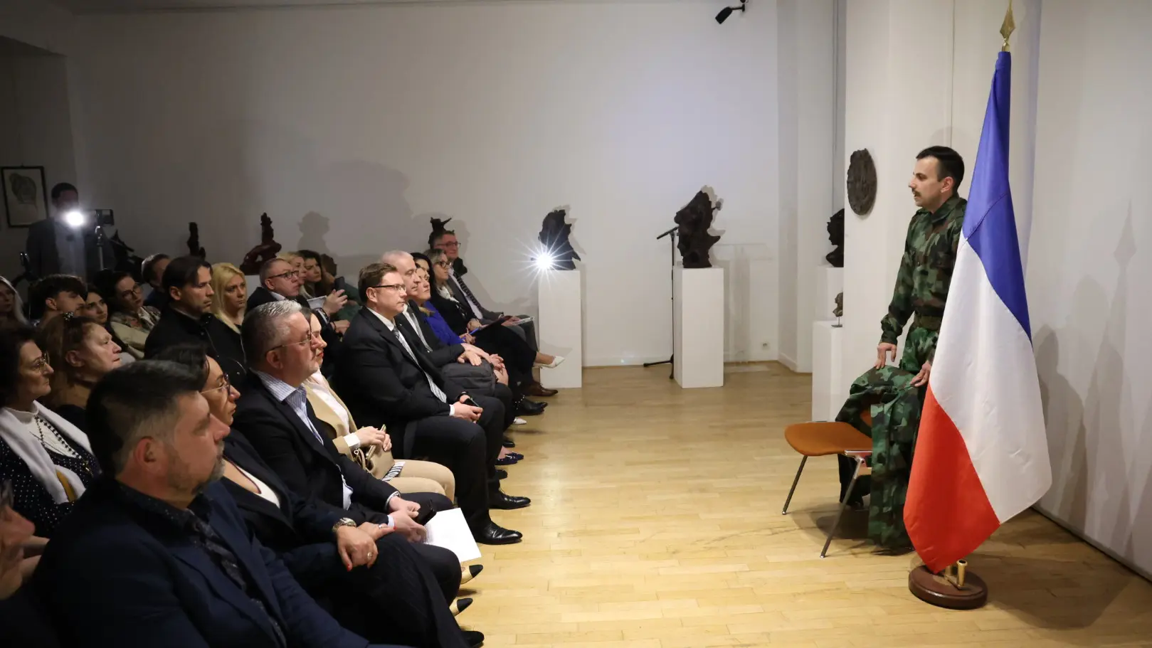 Pariz NATO agresija 1999 TANJUG USDSR-69c25571eaed3.webp