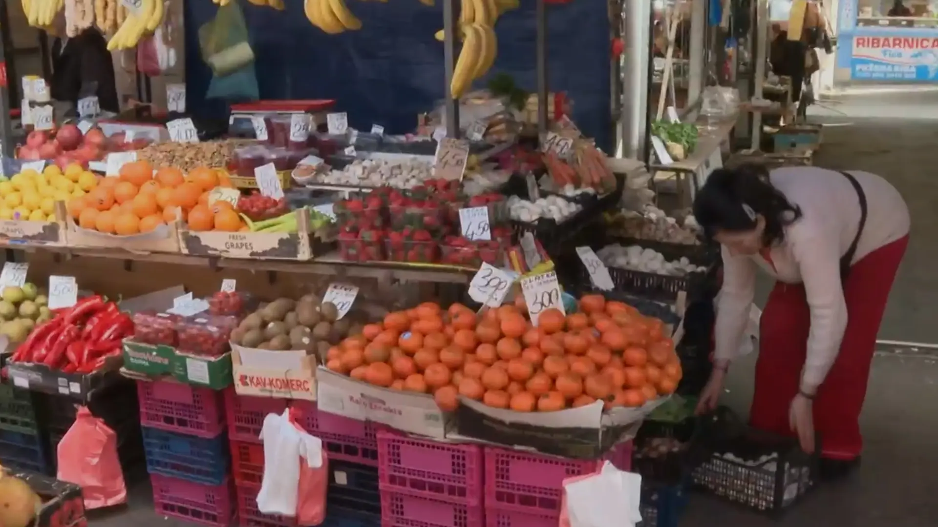 Pijaca voće povrće-69ab1bd6427d3.webp