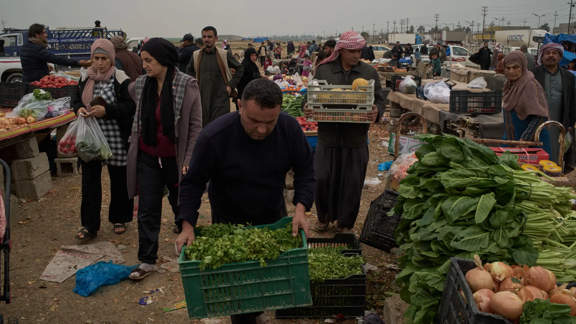 Tan2026-03-1417513280_2 pijaca iran bliski istok rat AP PhotoLeo Correa-69bab02c9c8f9.webp