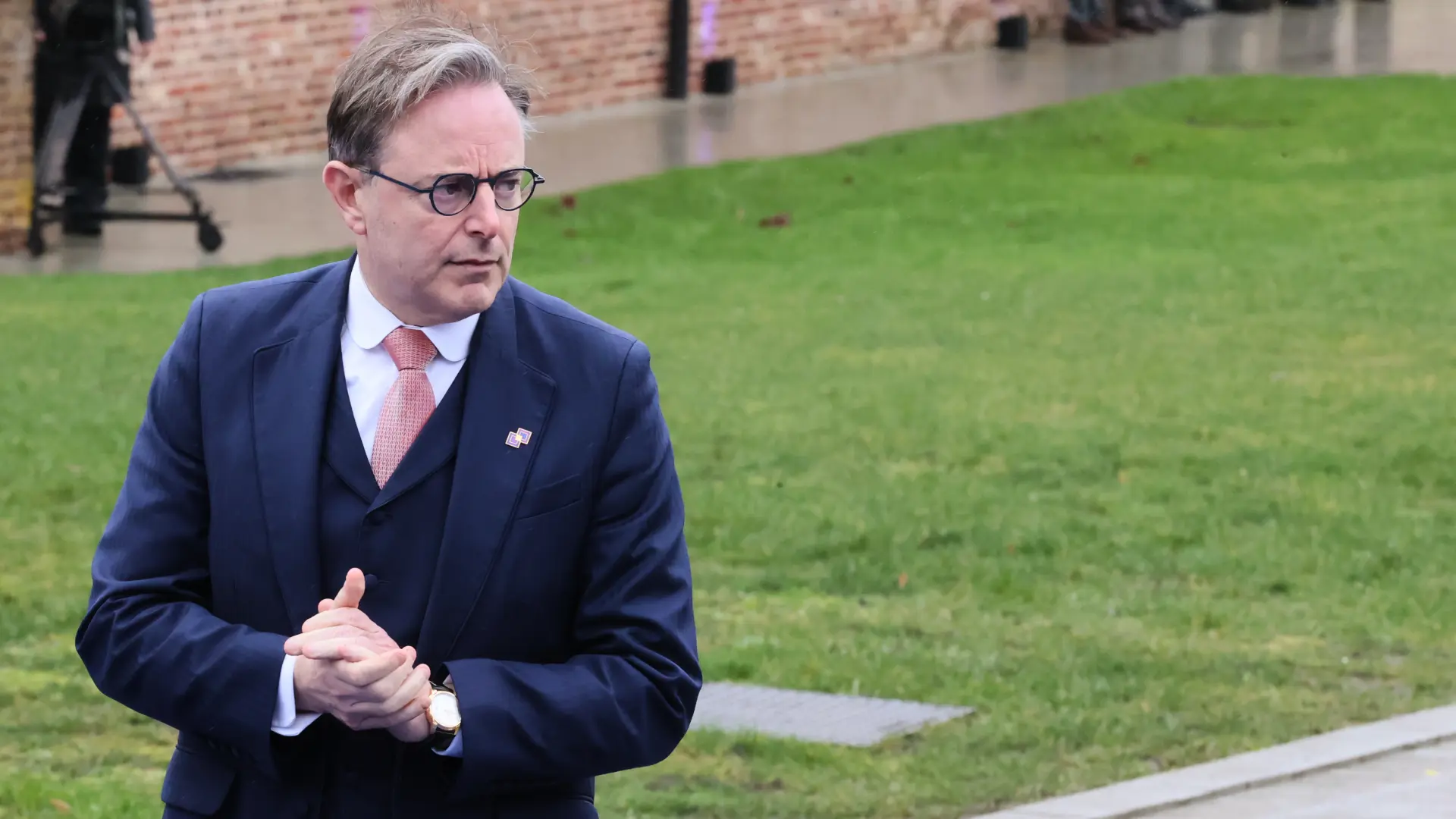 bart de vever AP Photo Francois Walschaerts-69b808404838a.webp