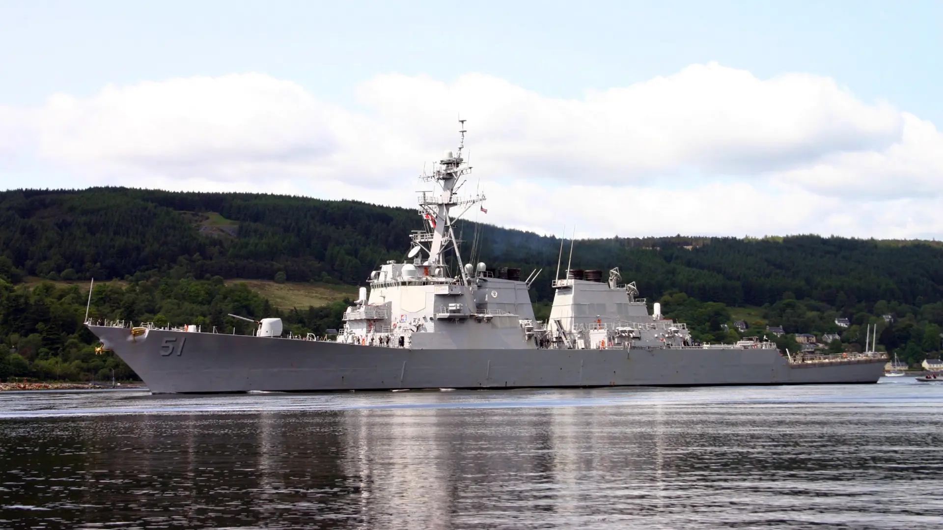 britanski razarač uss burk wikipedia-69bd49f9e86d8.webp