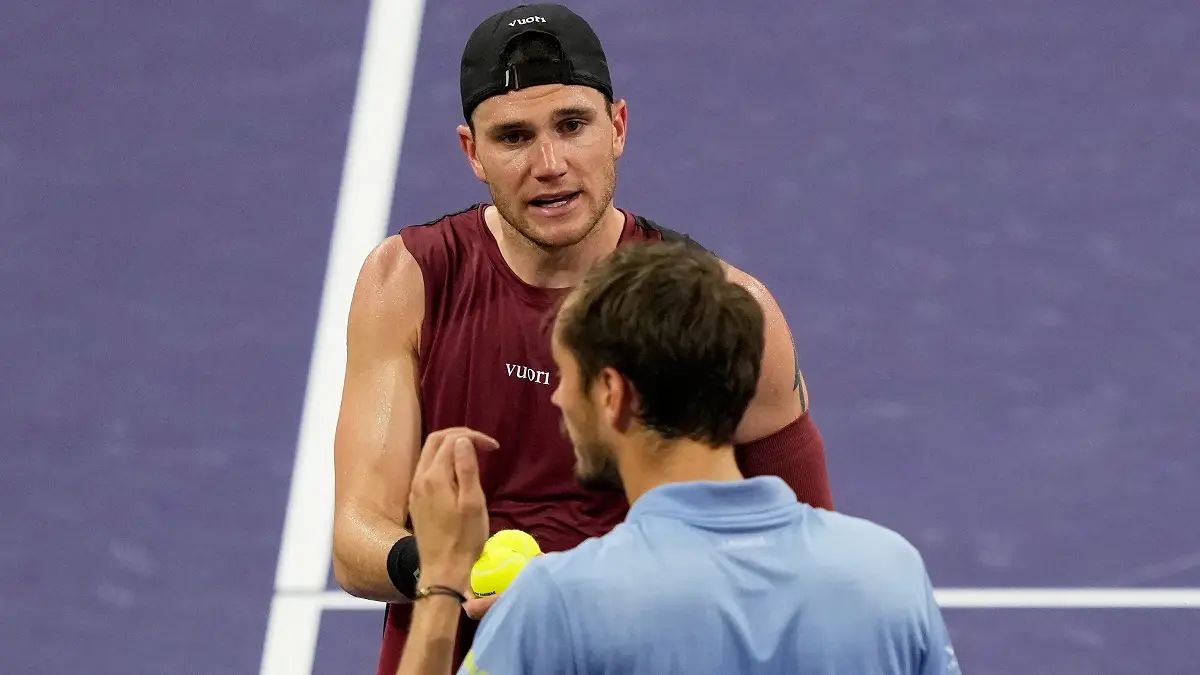 drejper medvedev AP PhotoMark J. Terrill-69b3e50127340.webp