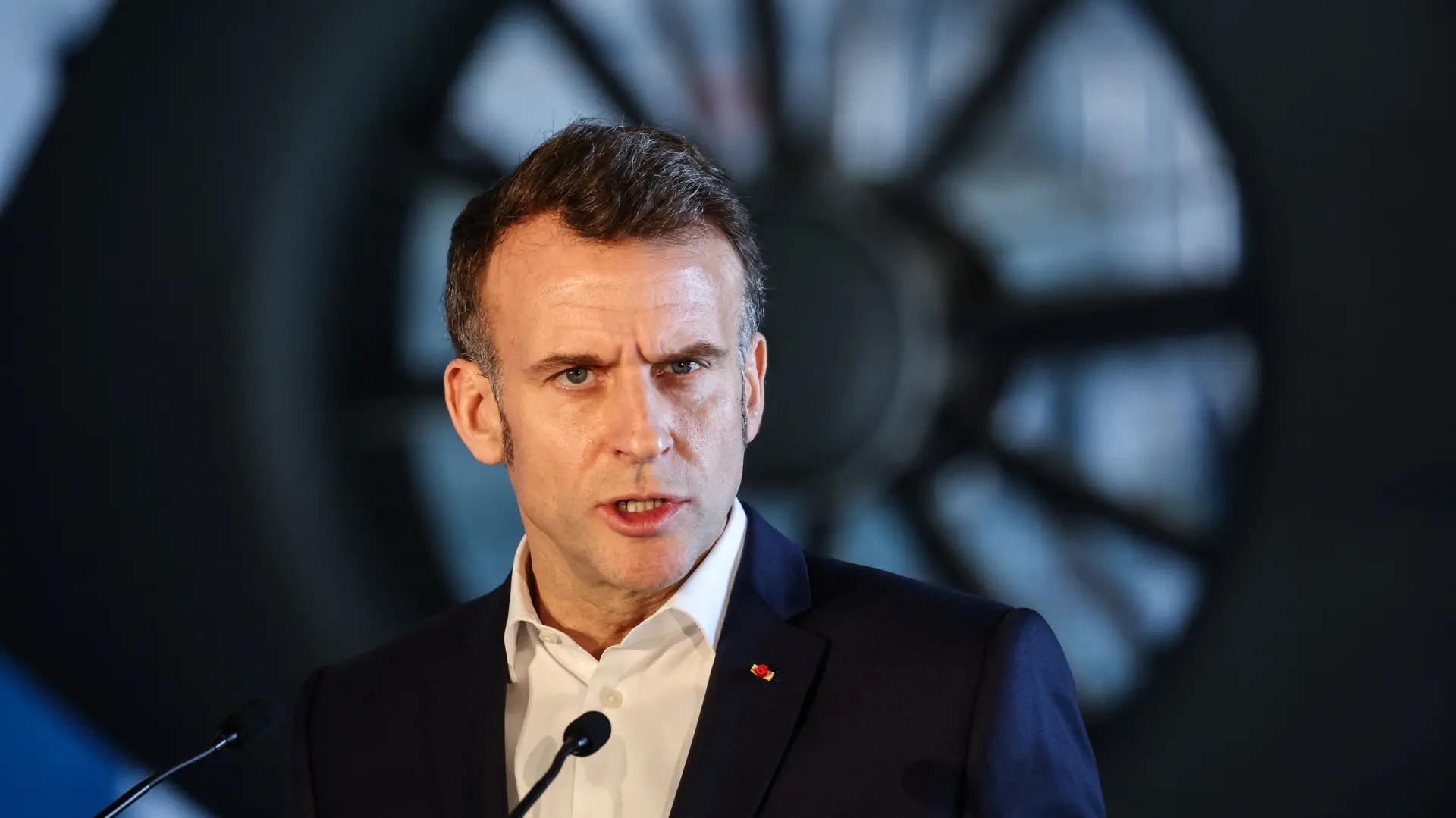 emanuel makron REUTERS-69aecc637b3e1.webp