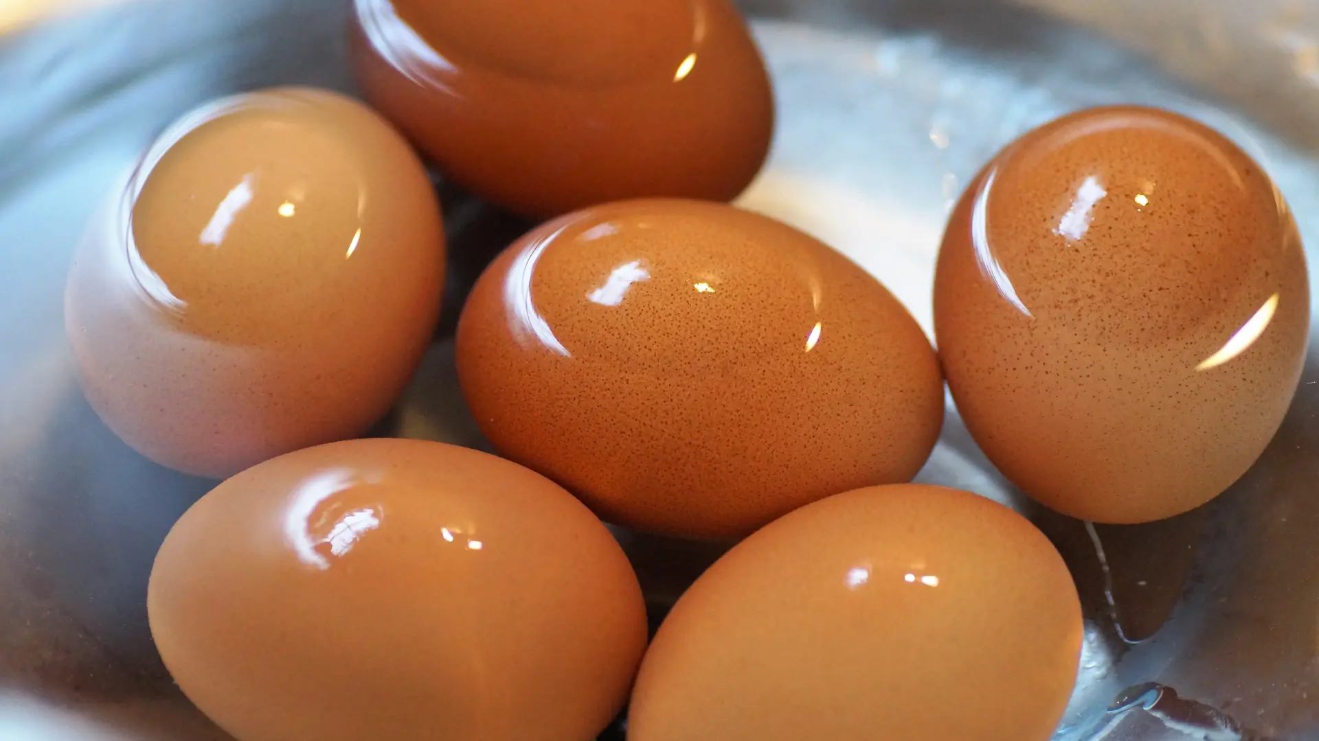 jaja, jaja se kuvaju u vodi, kuvana jaja-69b984f09aa2f.webp