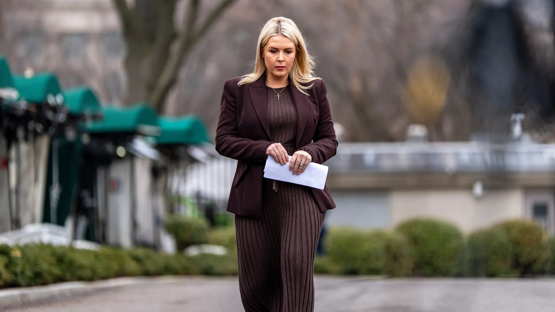 kerolajn Livit (2)-69ab32654f078.webp