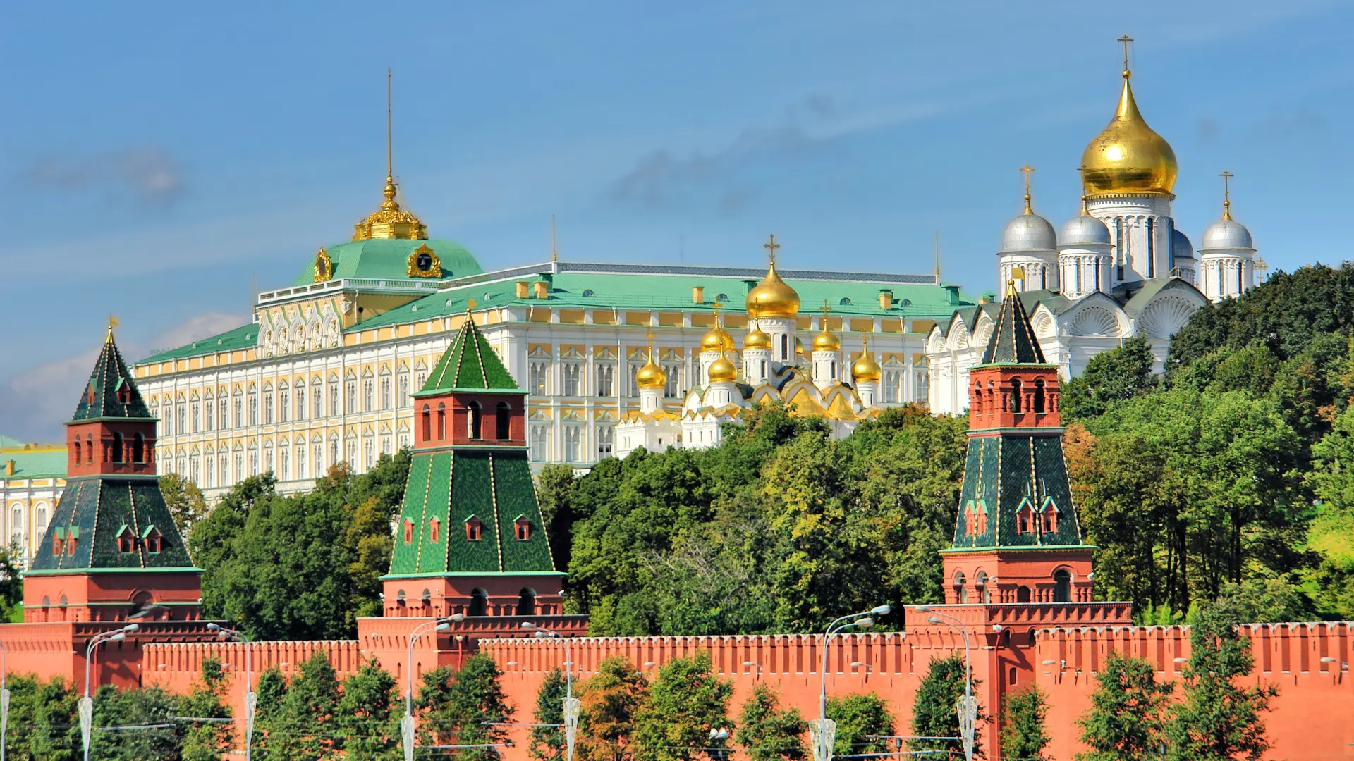 kremlj moskva shutterstock_2631212331-69c66ef4ceebd.webp